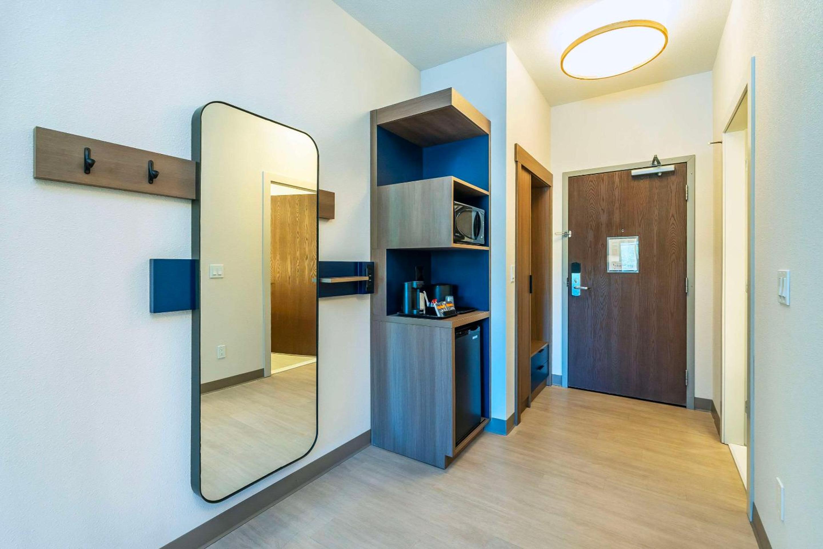 Premier One Bedroom Suite