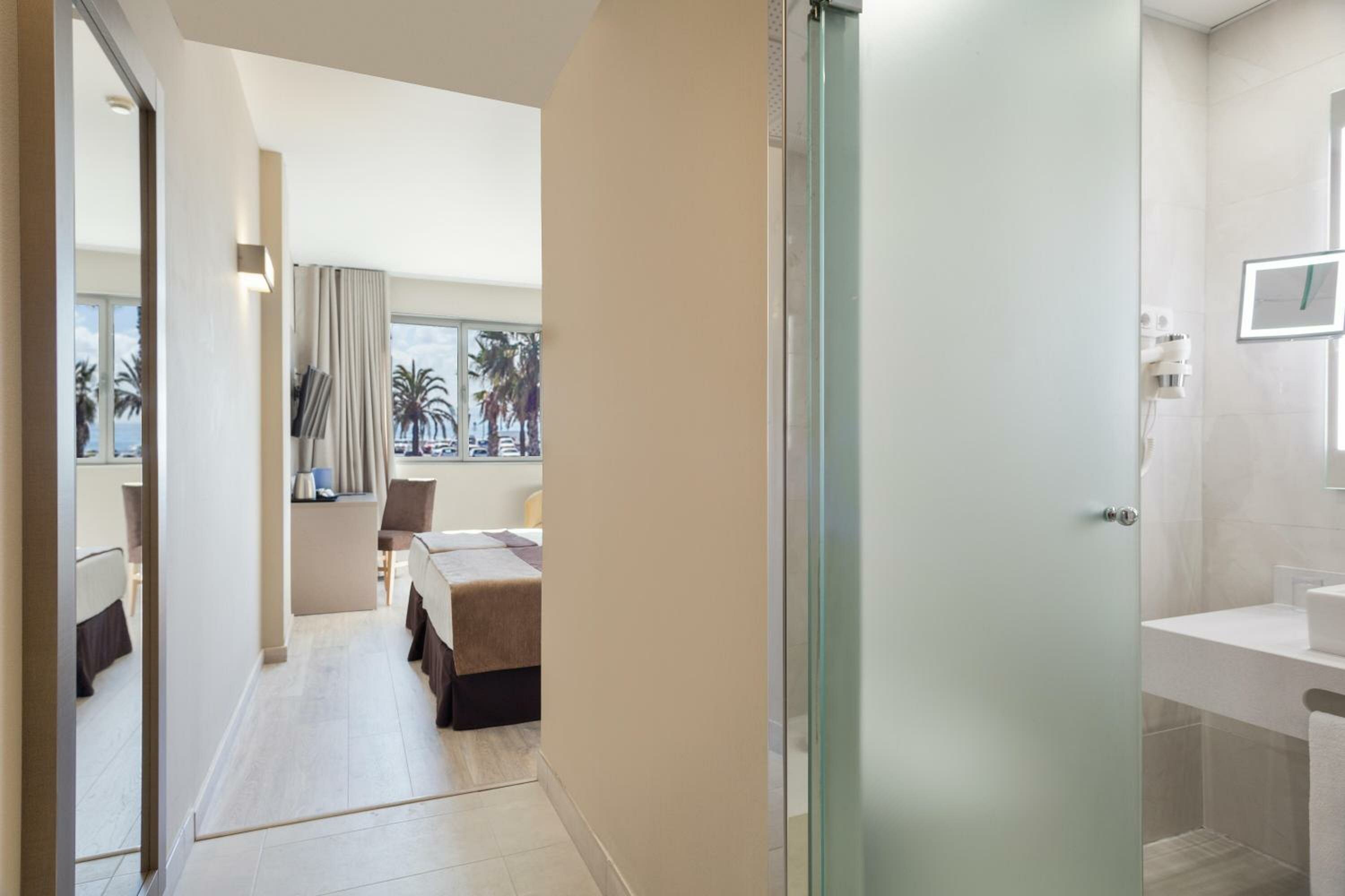 Business Double Room with Sea View