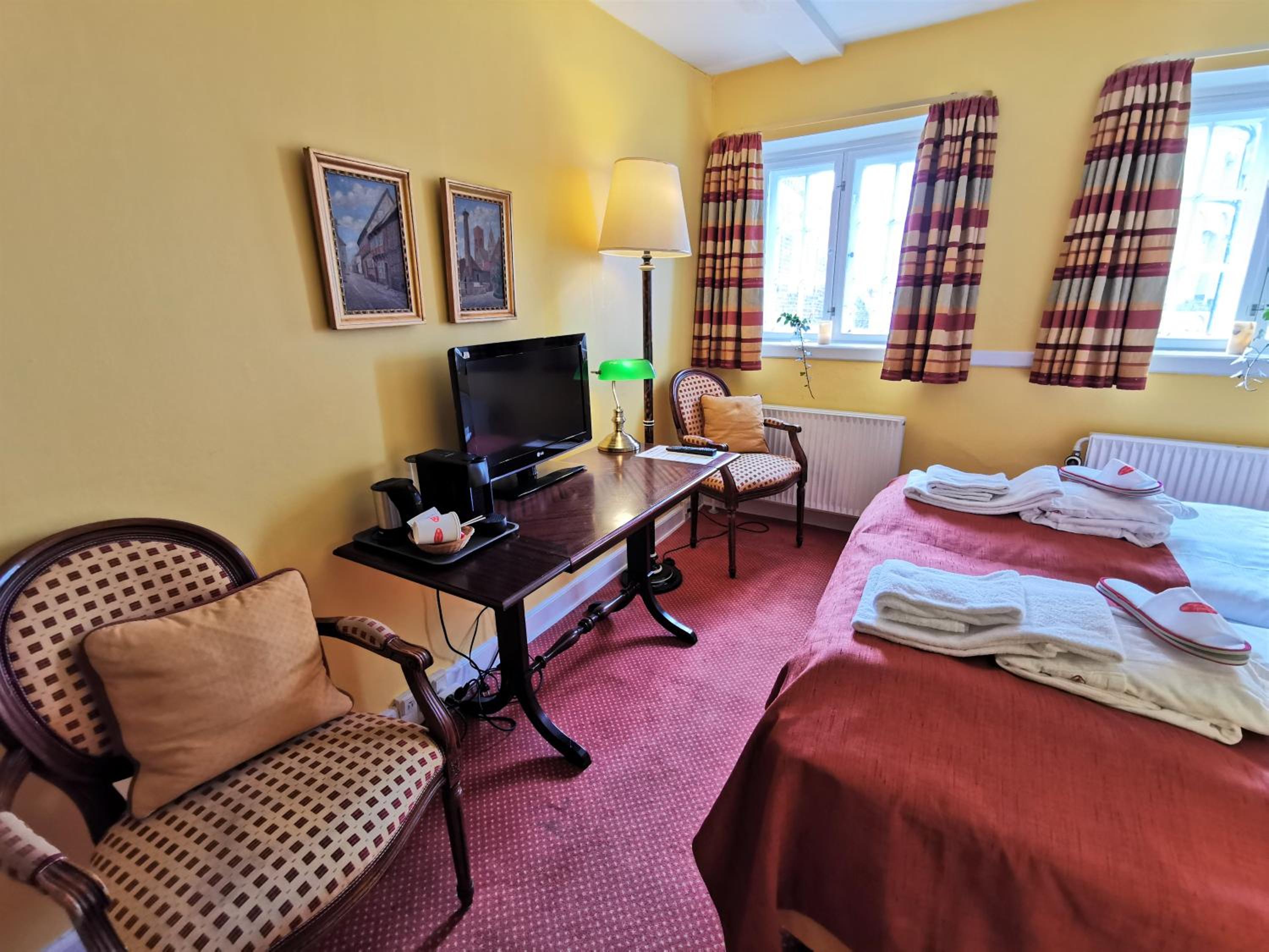 Double or Twin Room with View of the Catedral of Ribe