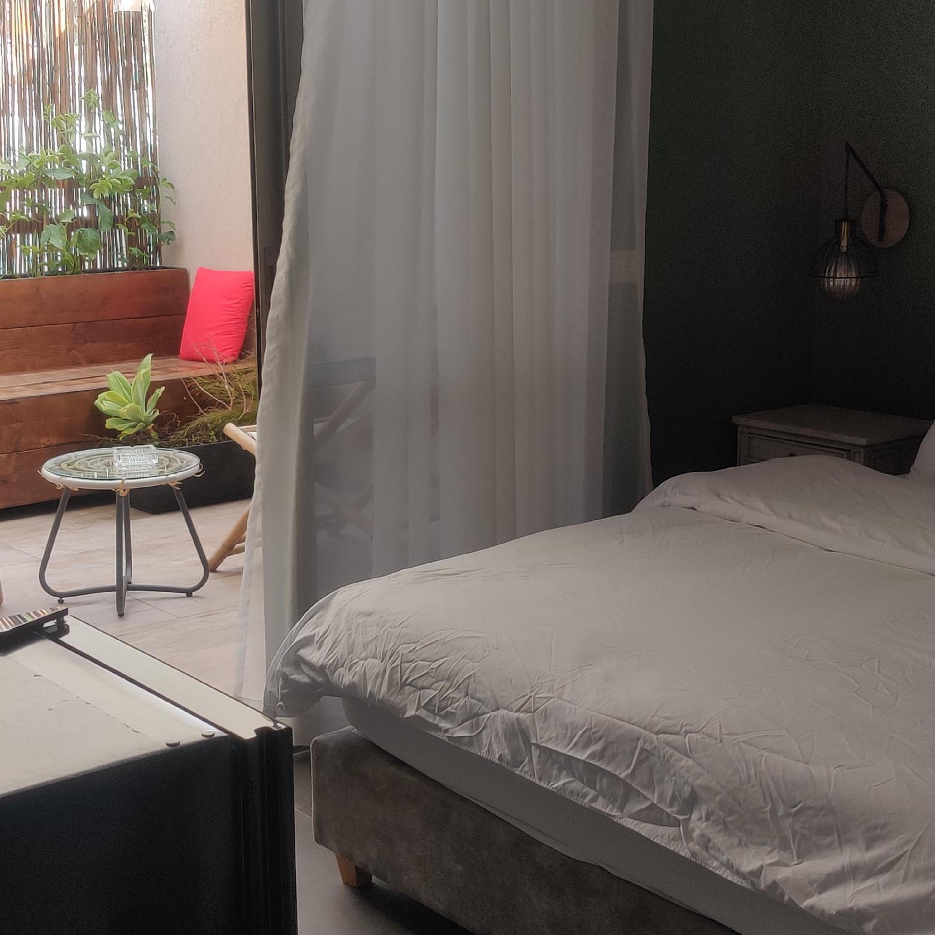 Queen Room with Balcony