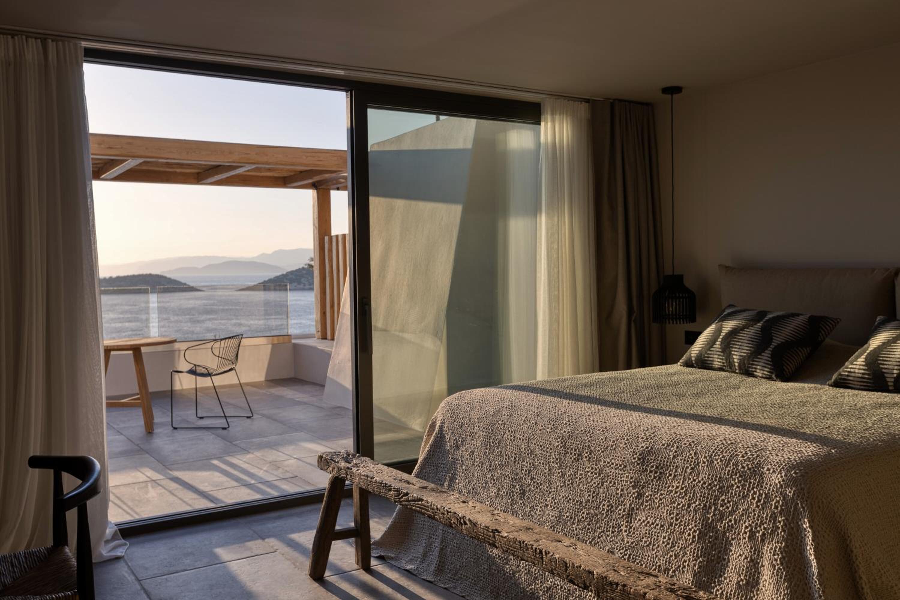 Sunrise Sea View Room