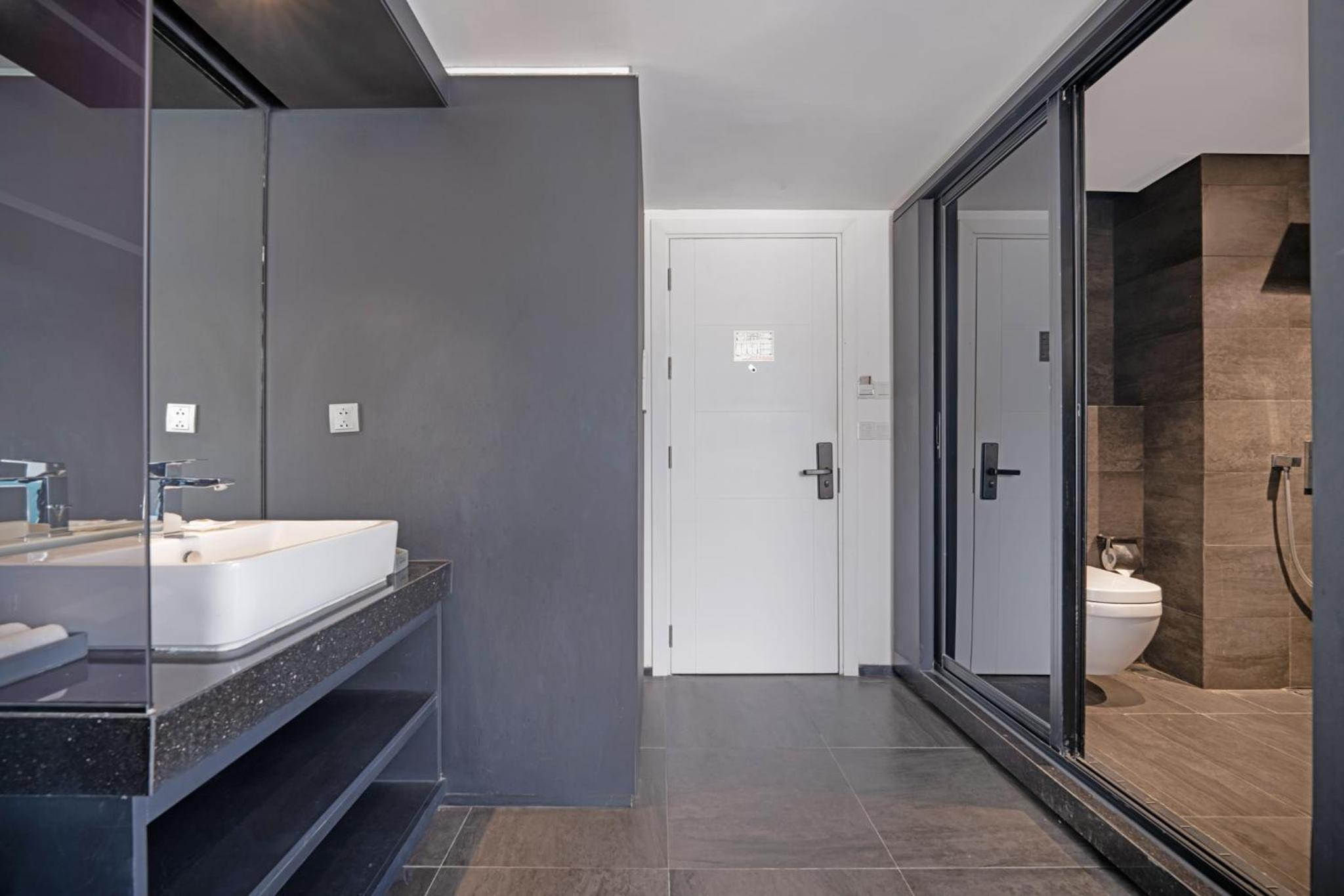 Deluxe Double Room with City View