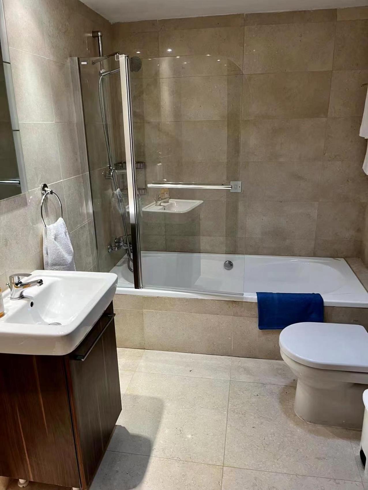 Deluxe Suite with Sea View