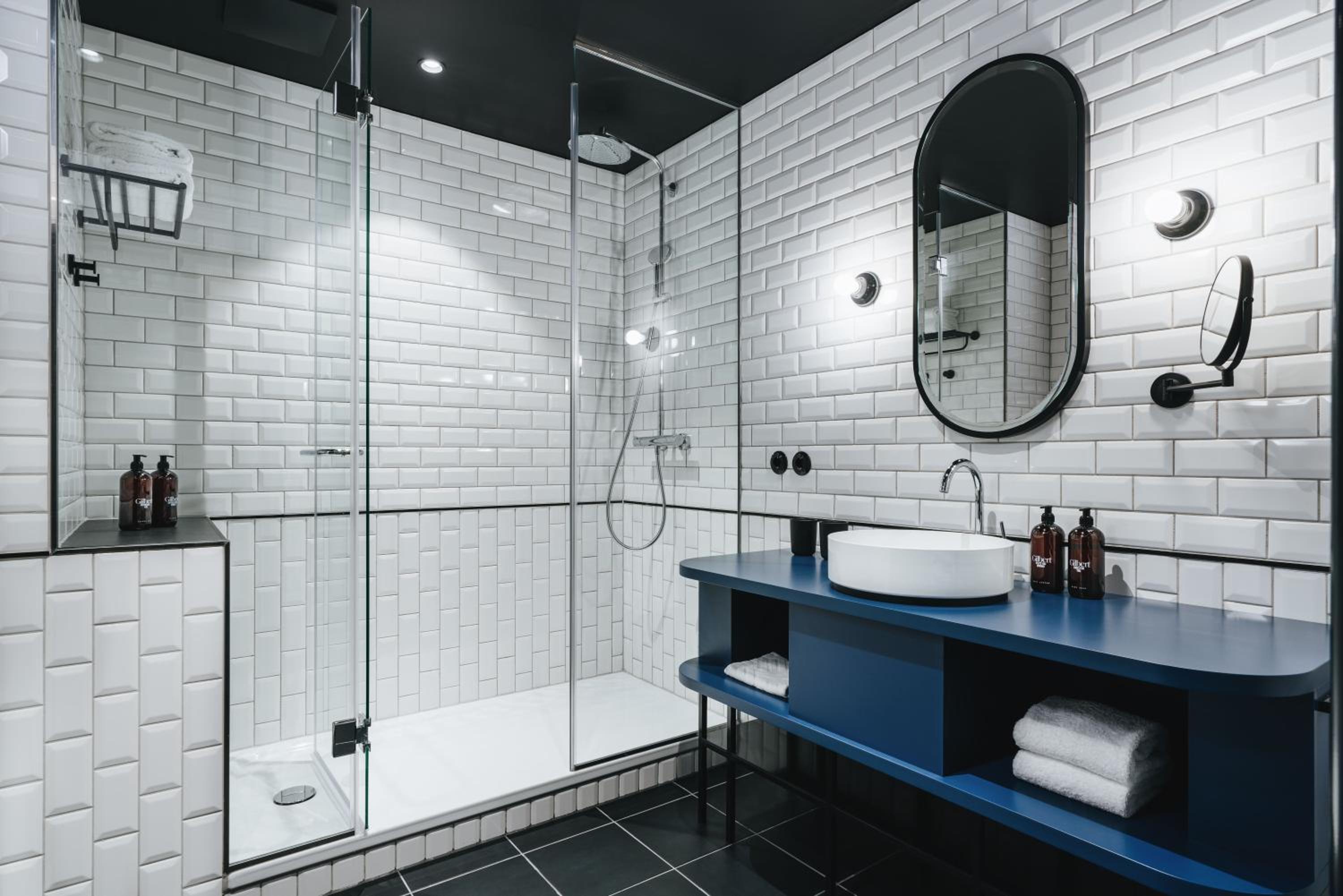 Suite with City View