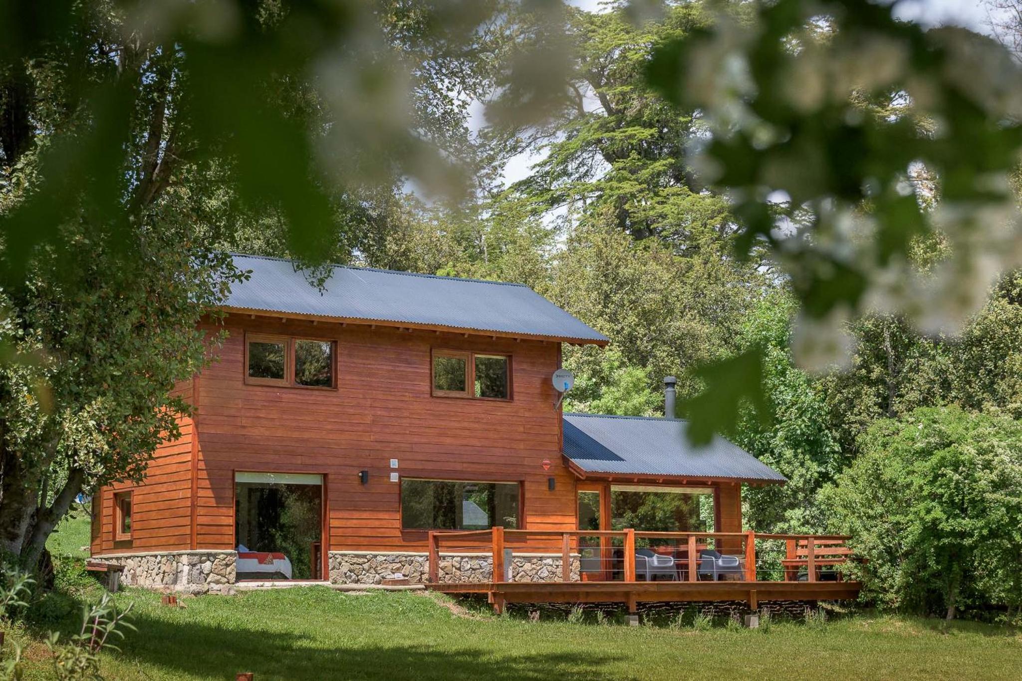 Deluxe Bungalow with Garden View
