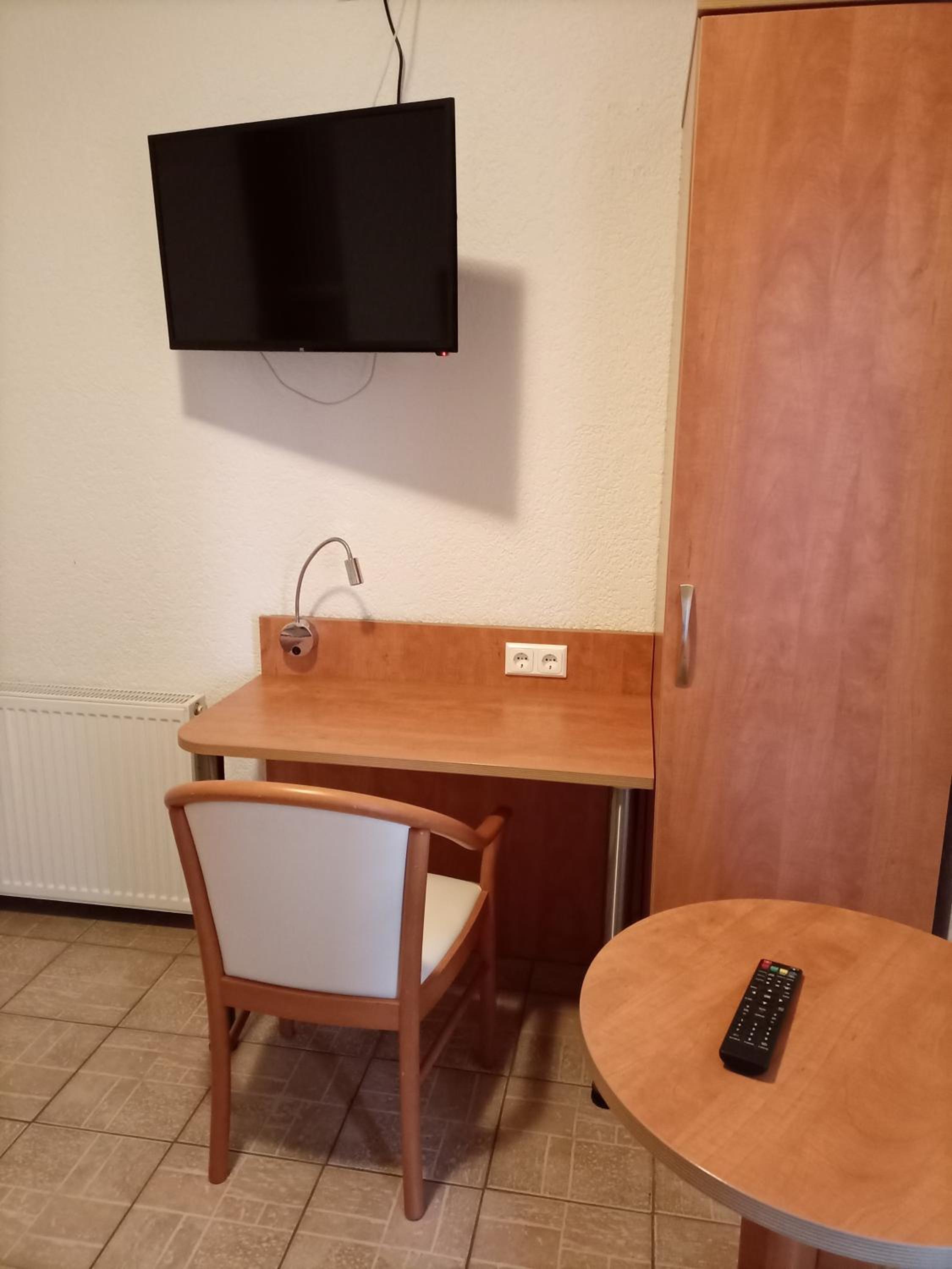 Apartment (3 Adults)