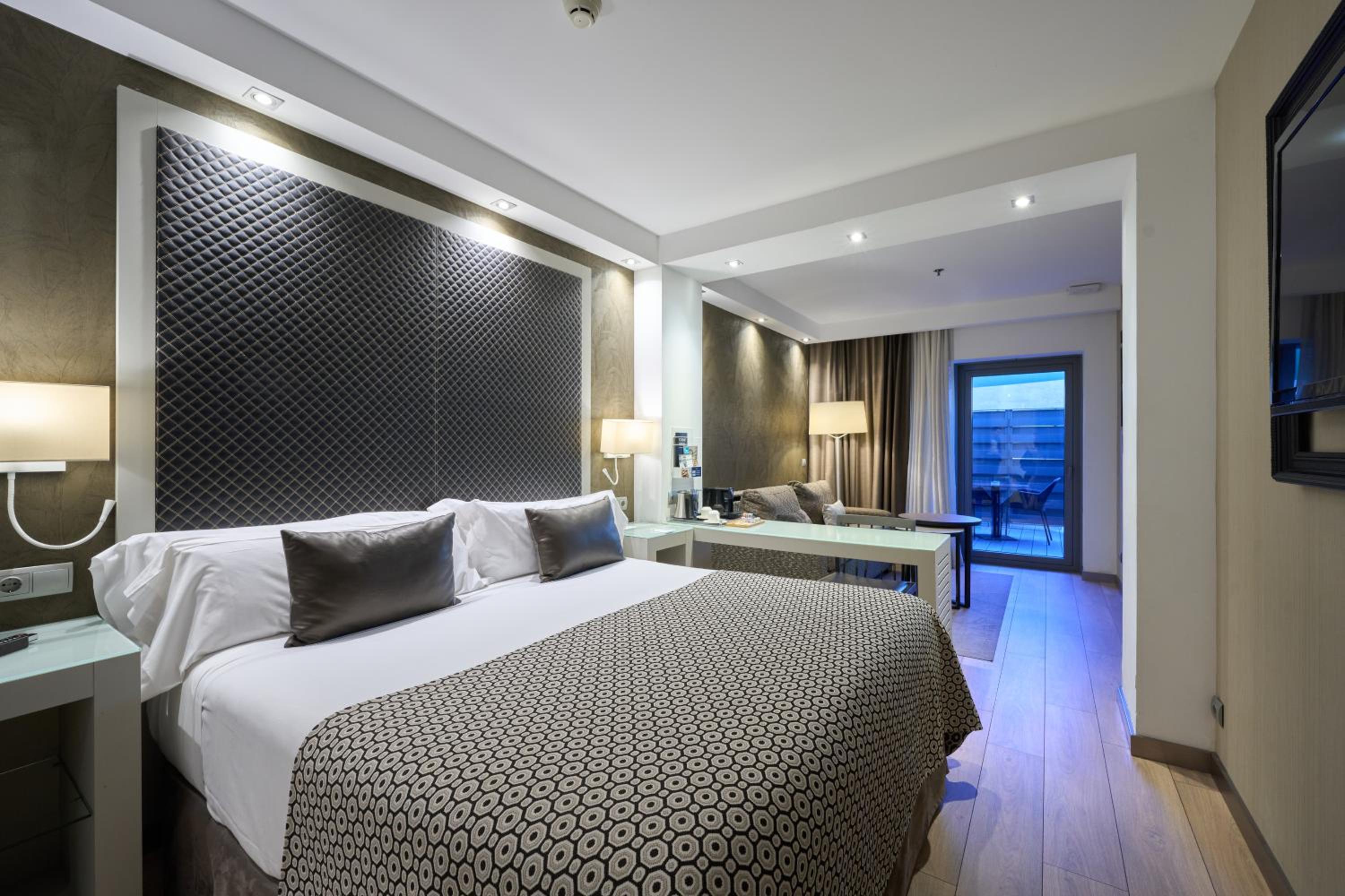 Junior Suite with Terrace