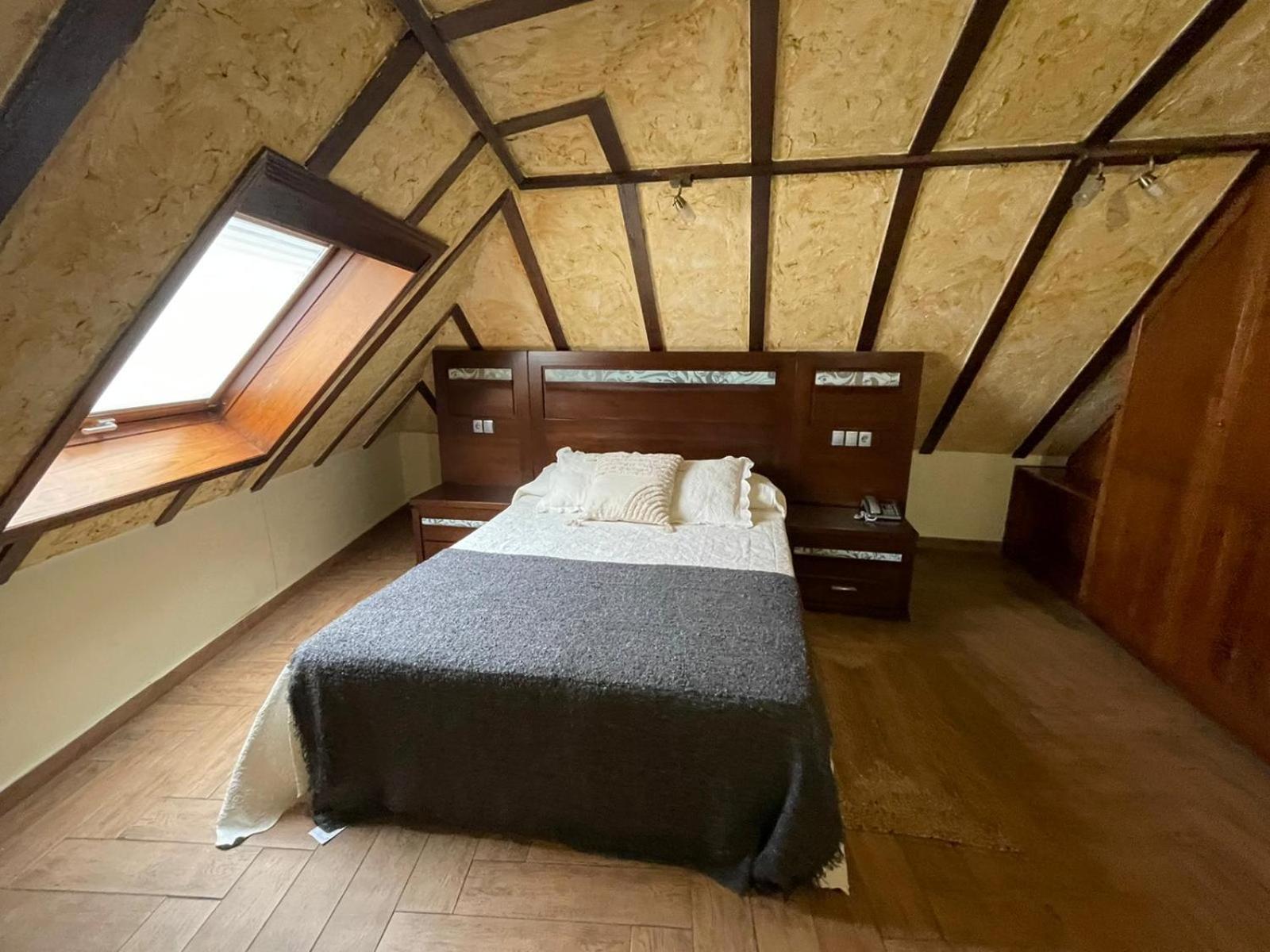 Family Room (4 Adults)