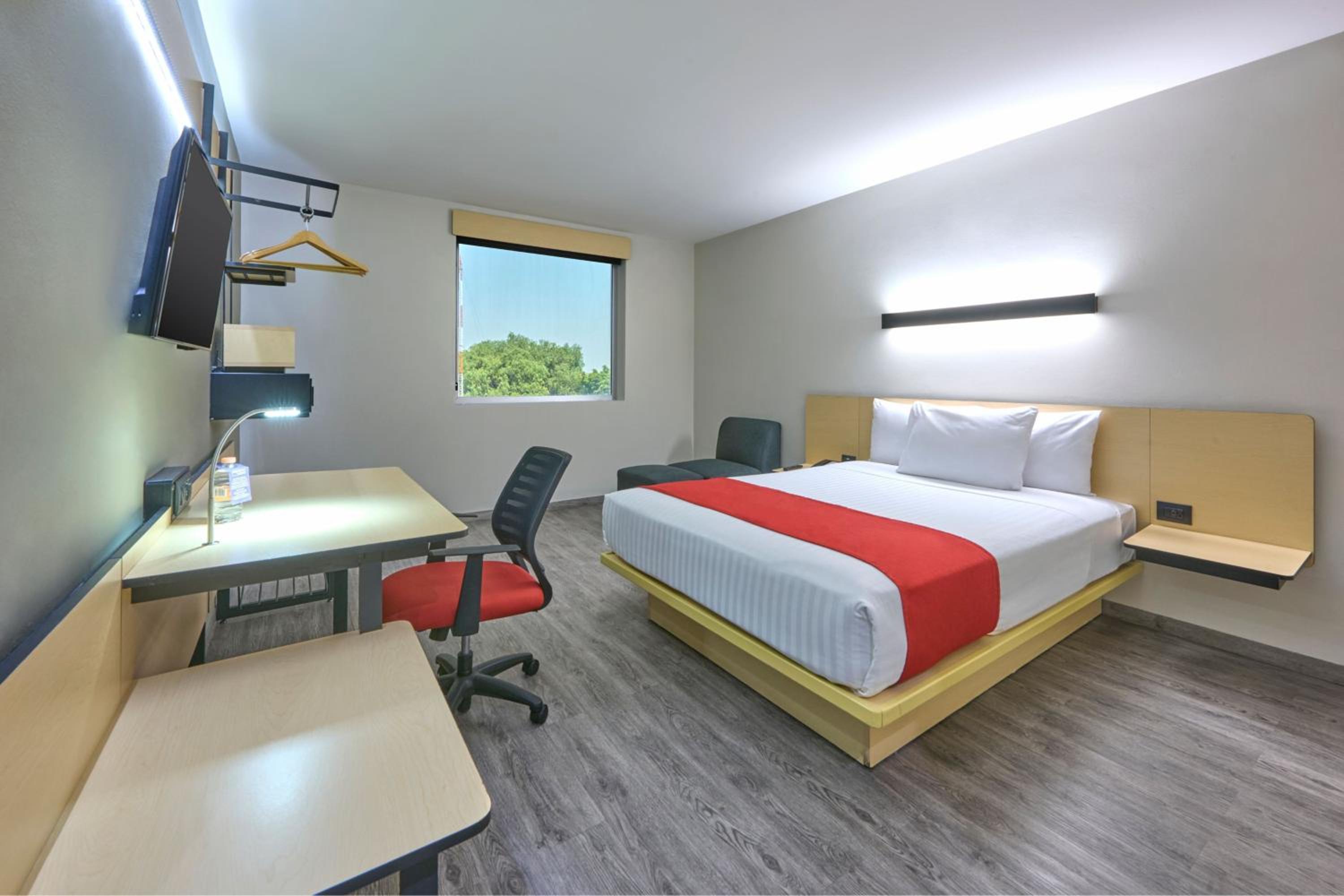 Queen Room