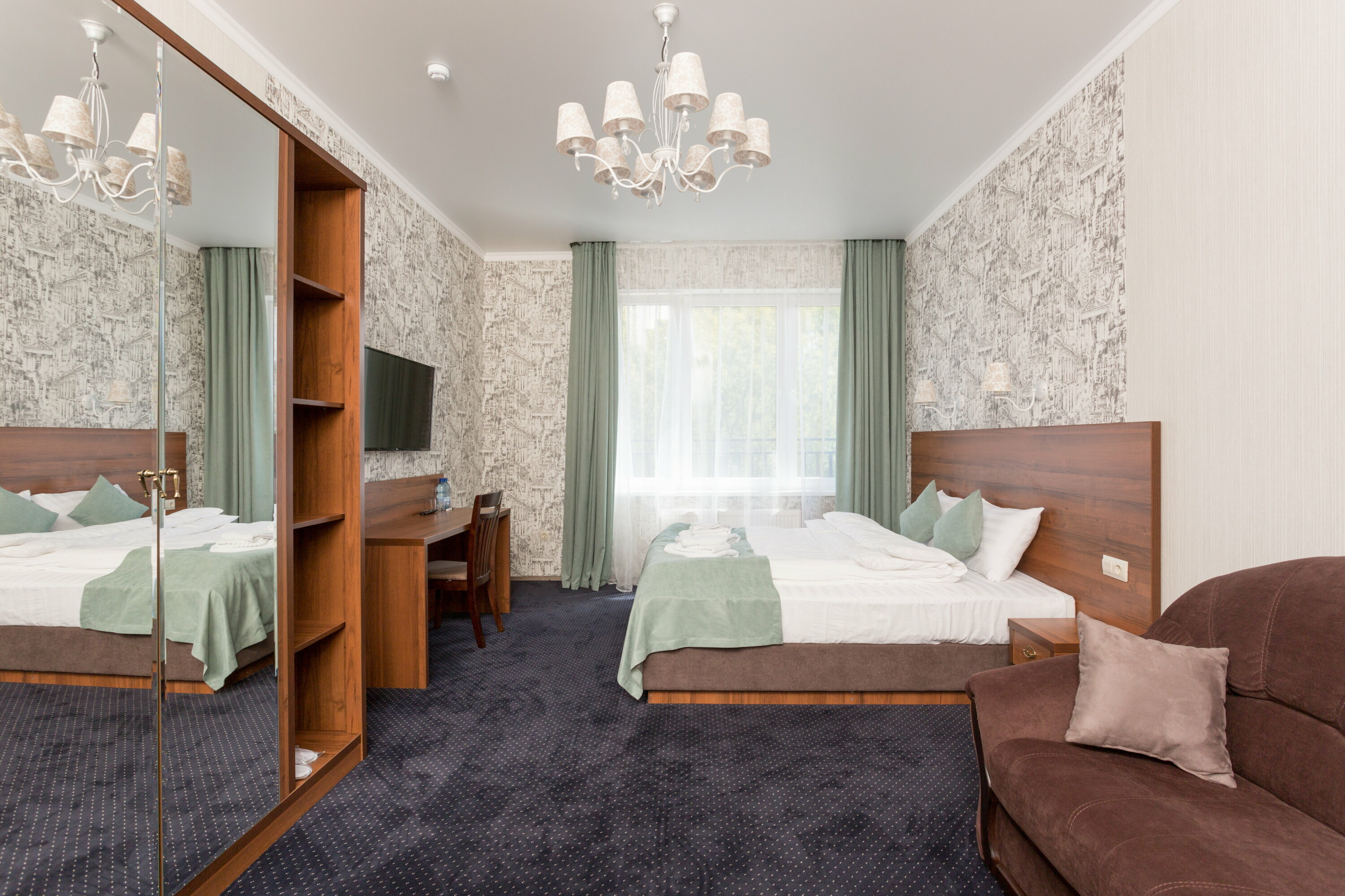 Семейный полулюкс