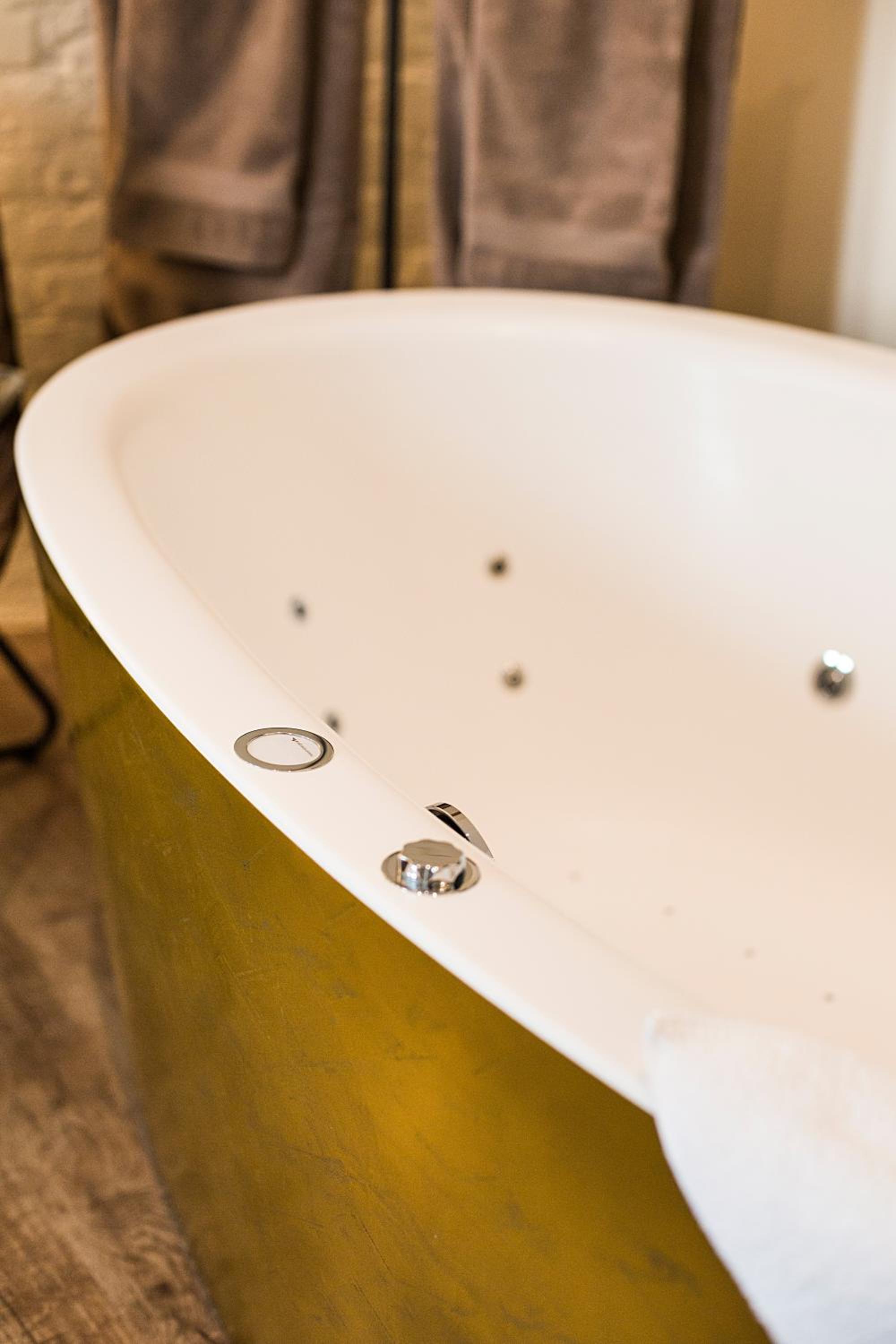 Superior Double Room with Spa Bath