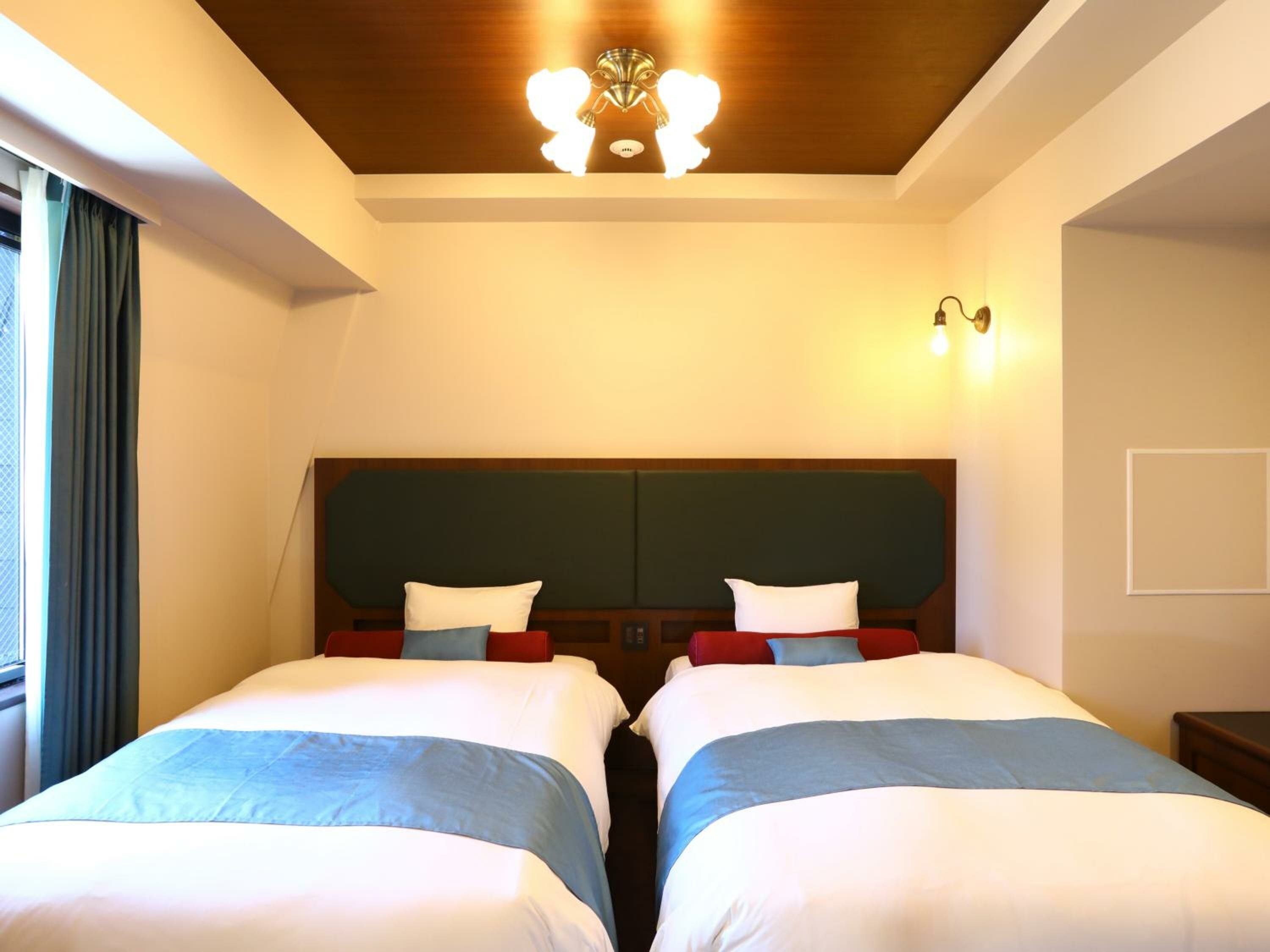 Deluxe Twin Room - Non-Smoking