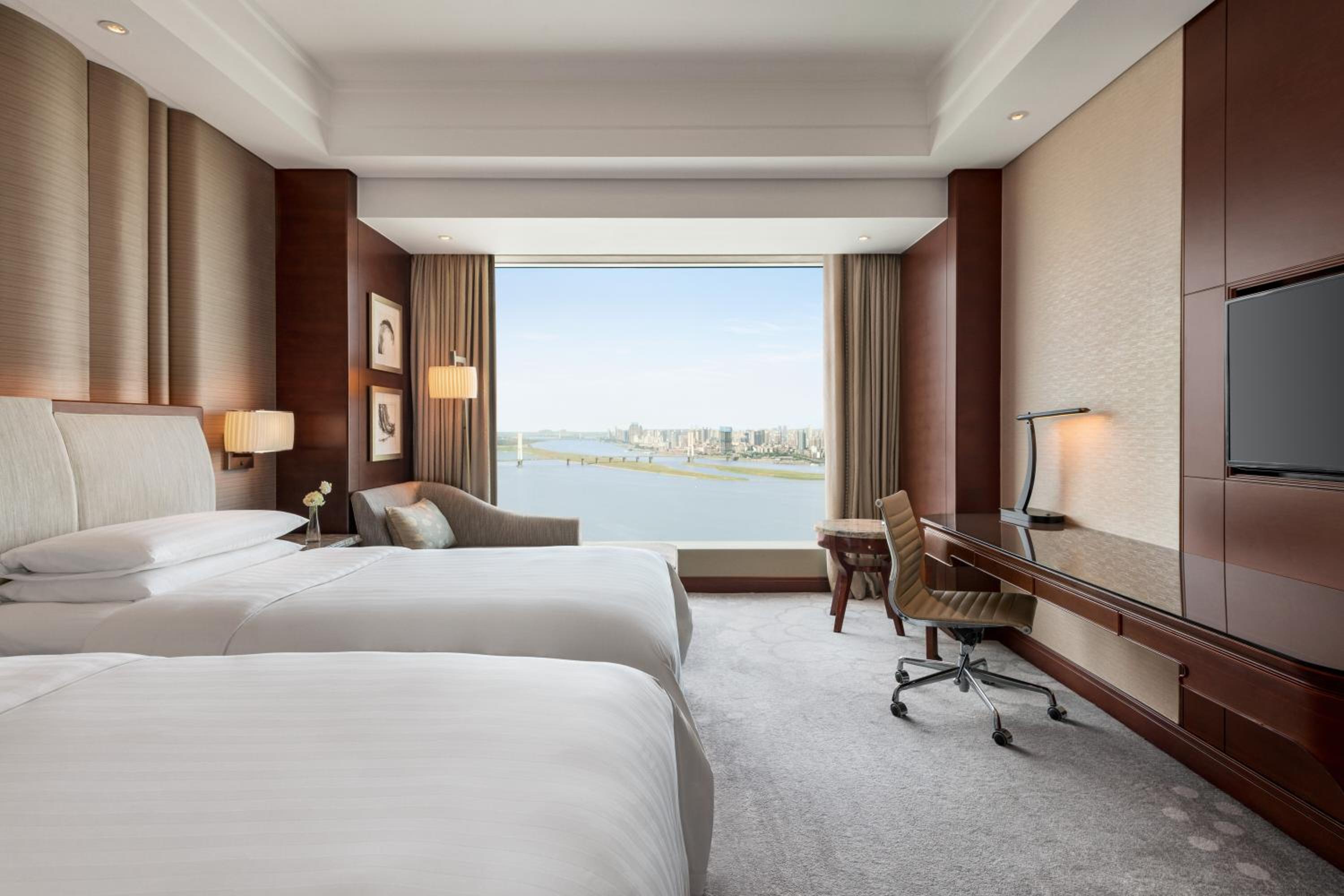 Deluxe Twin Room with River View