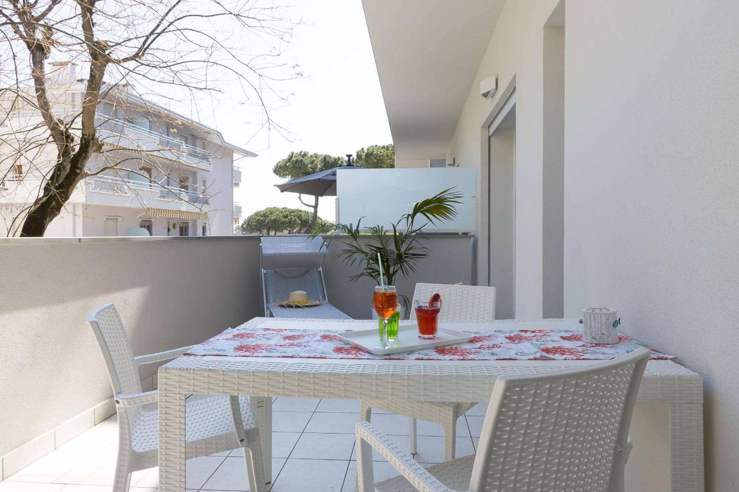 Apartment with Terrace