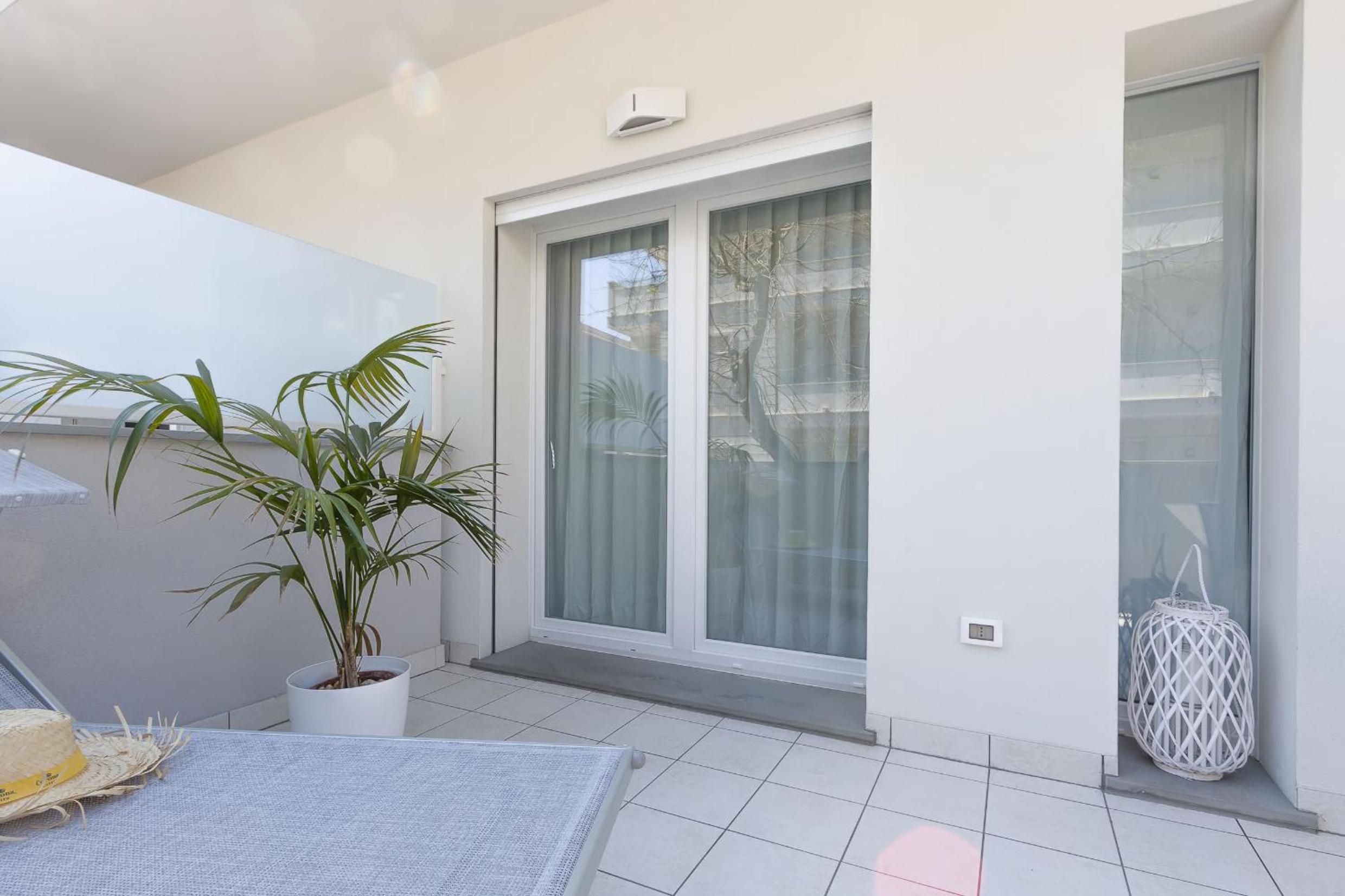 Apartment with Terrace