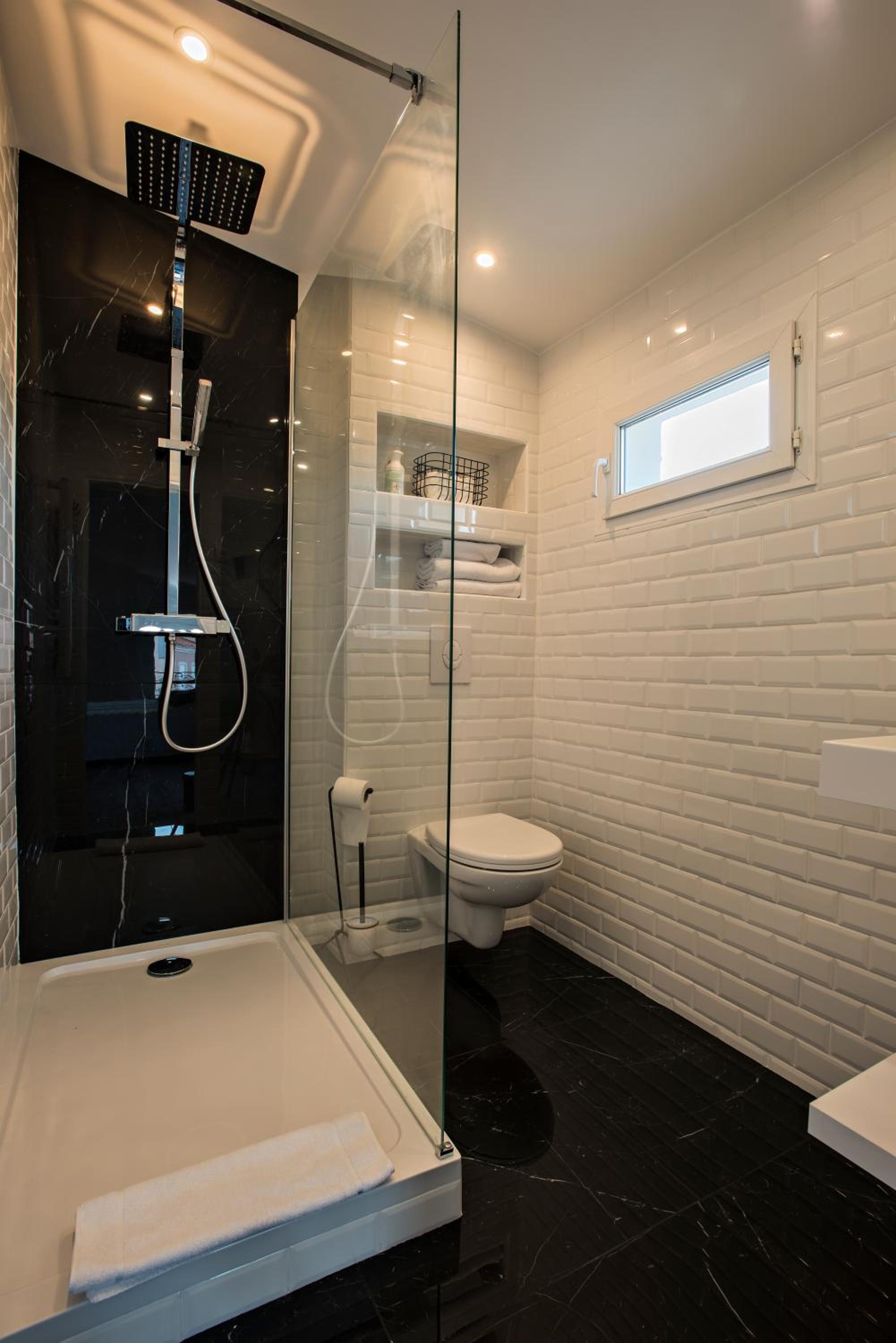 Quadruple Room with Terrace and Sea