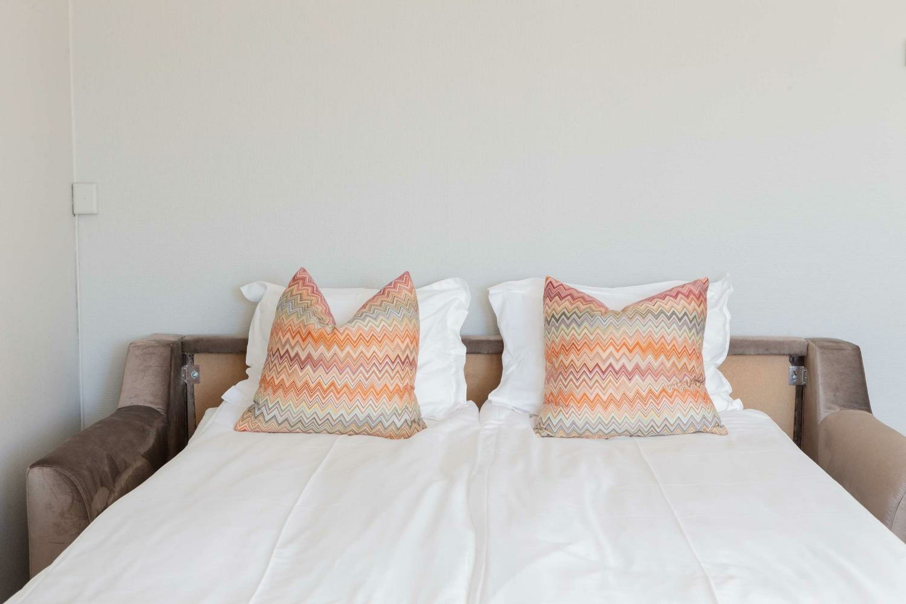 Business Twin Room with Sofa Bed 