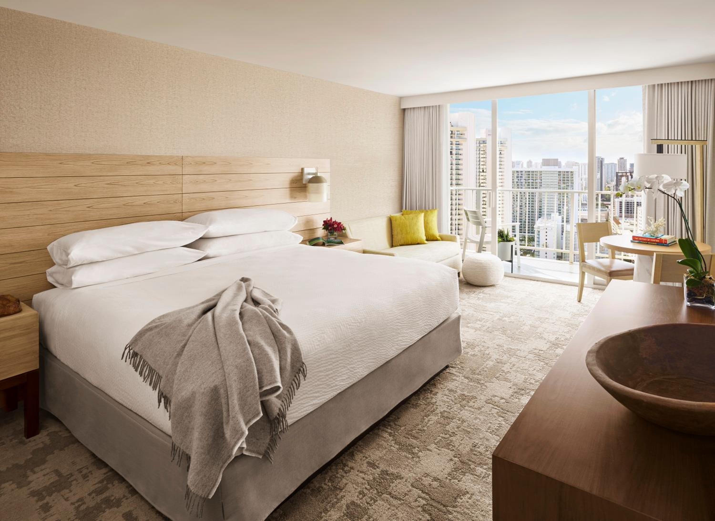 King Room With Partial Ocean View