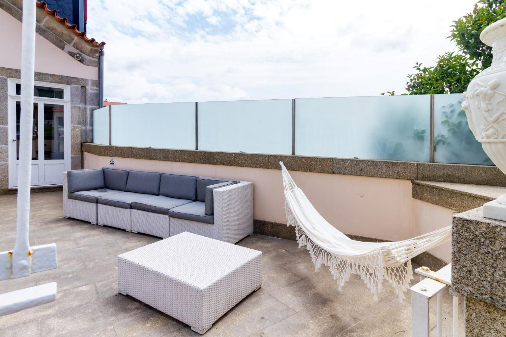 Apartment with Terrace