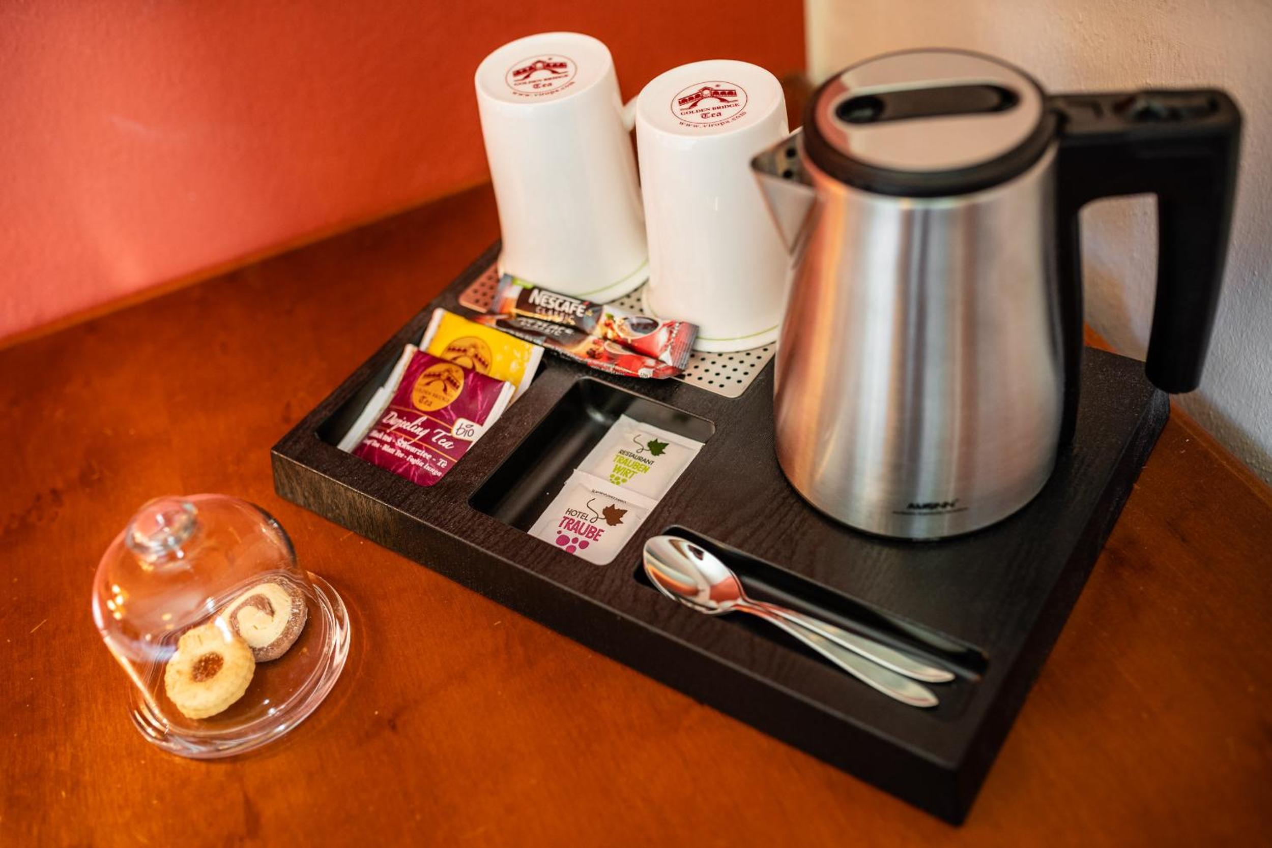 Single Room with Mountain View