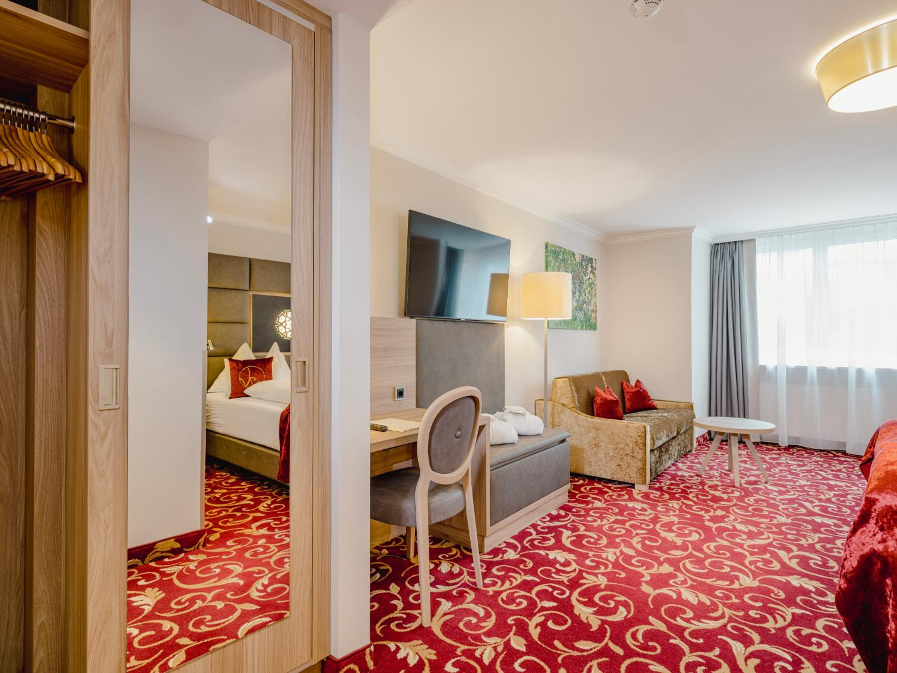 Classic Double Room - Free access to Alpentherme