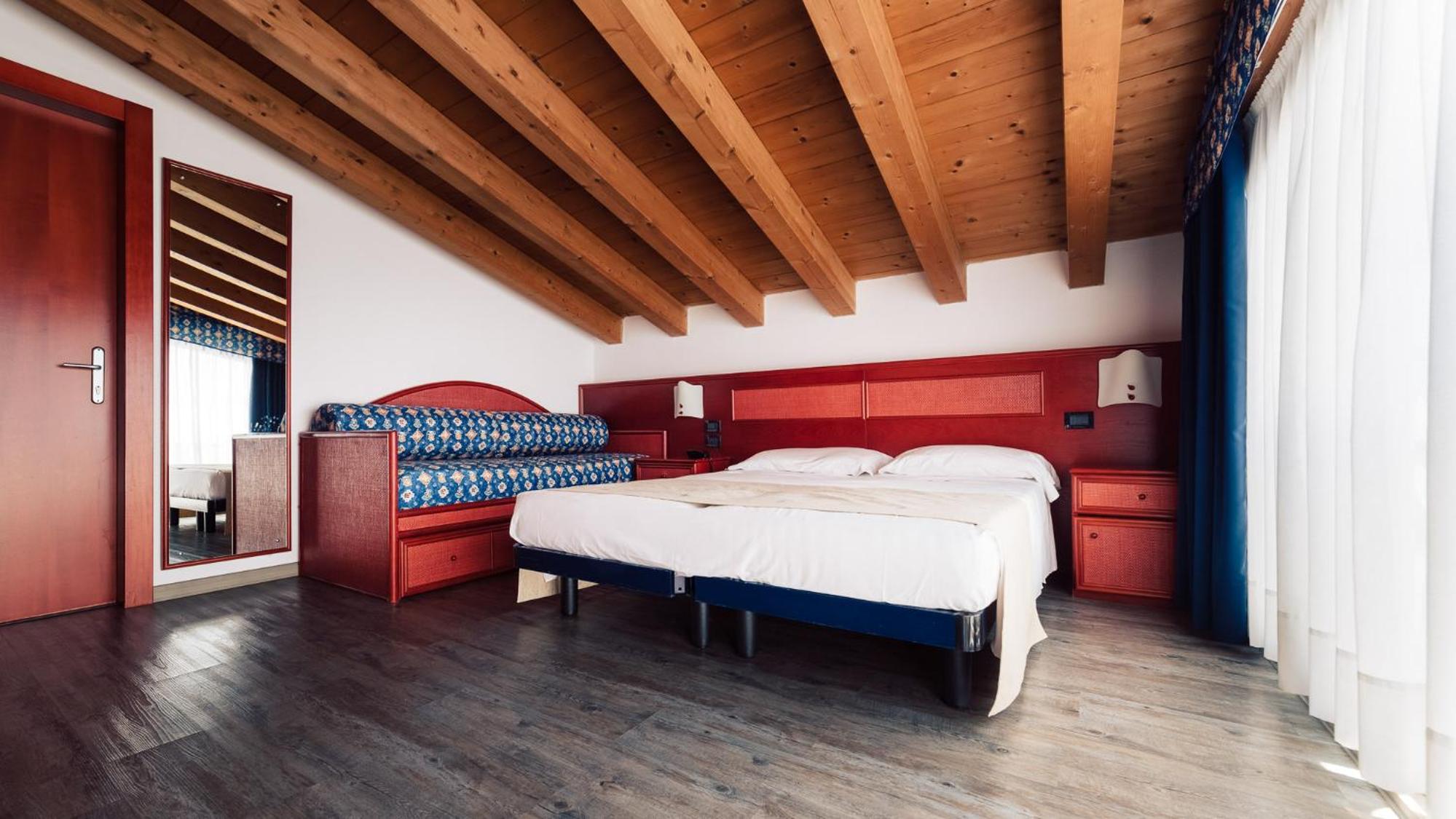 Triple Room with View