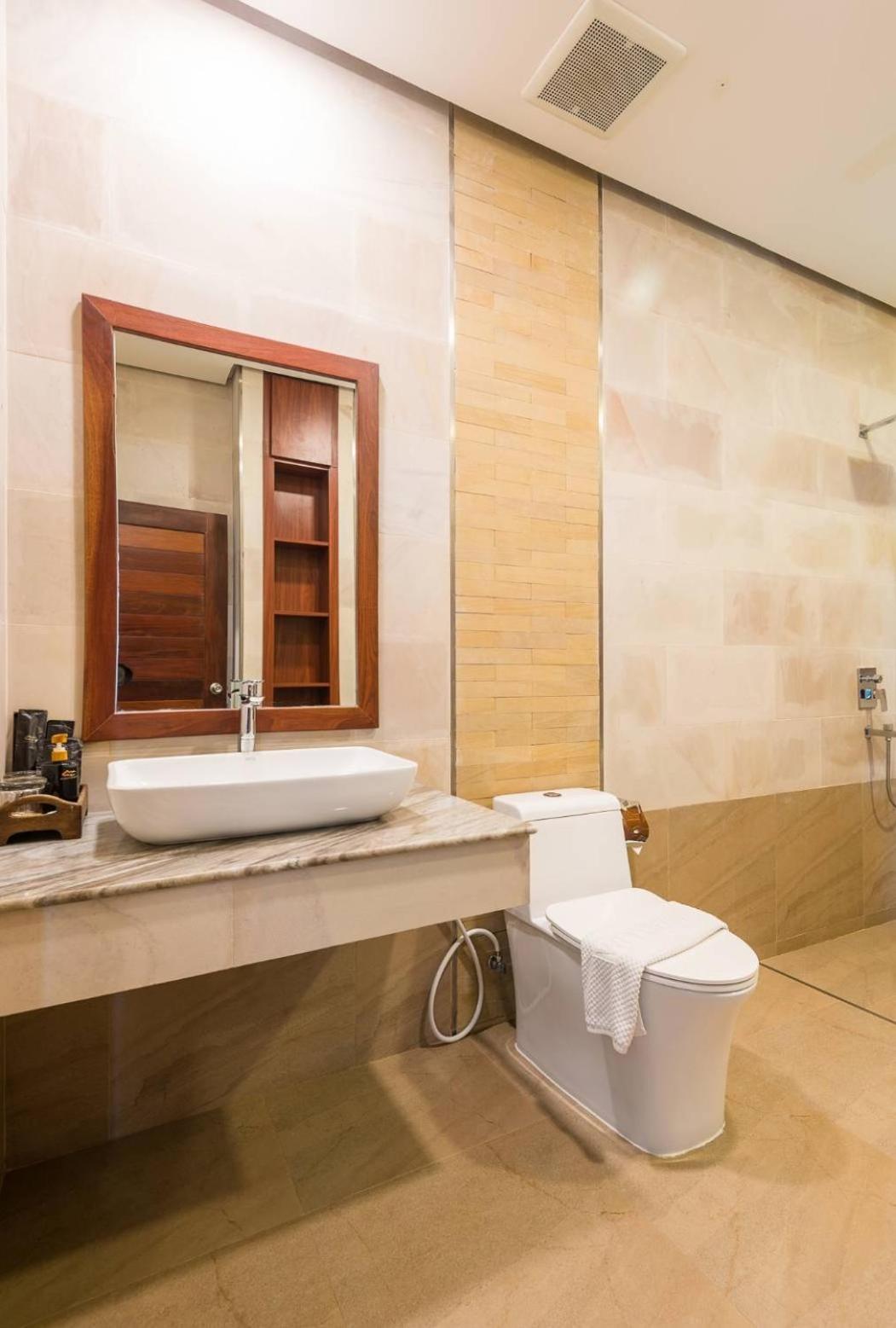 Deluxe Ocean View with Jacuzzi