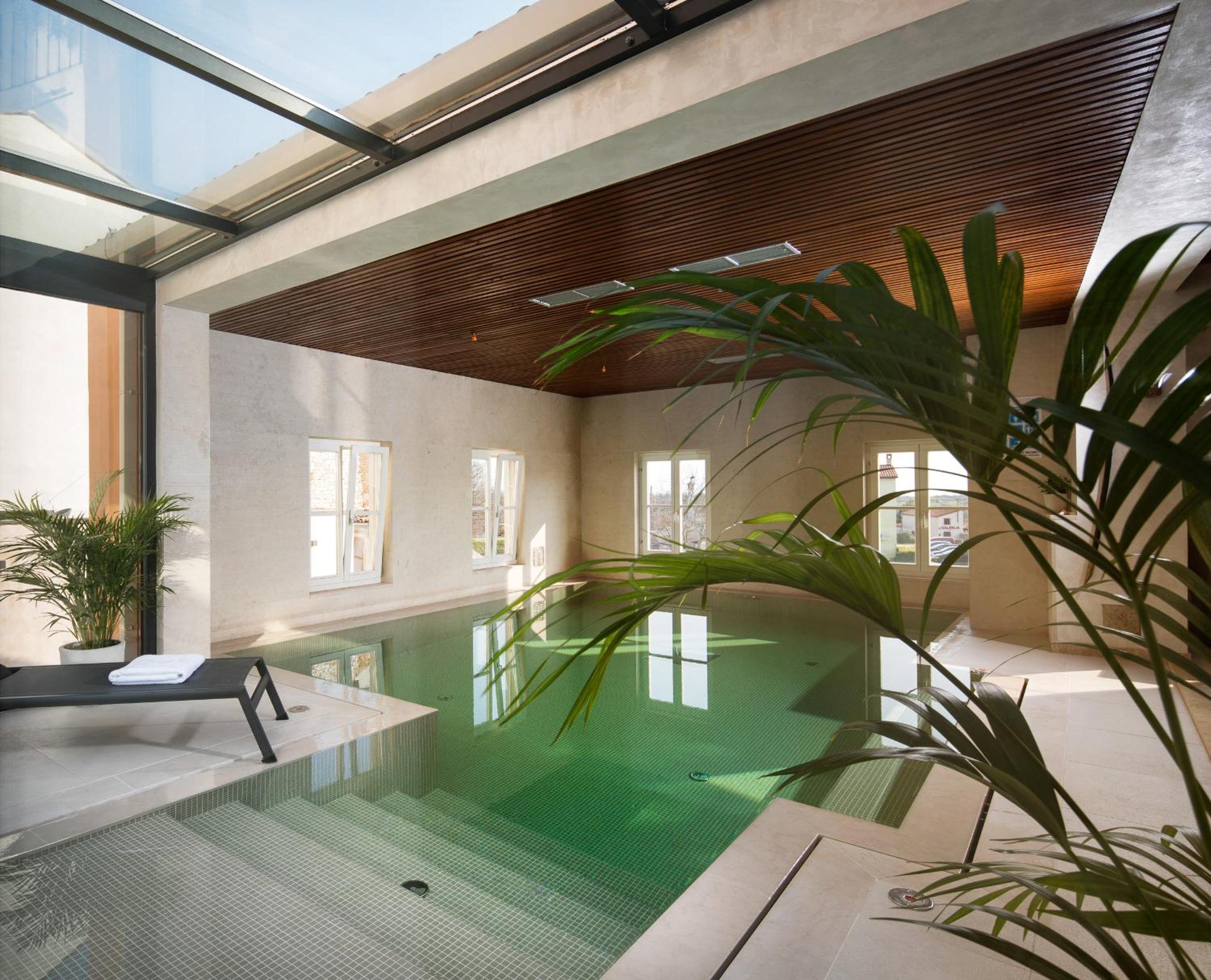Suite with Spa Bath