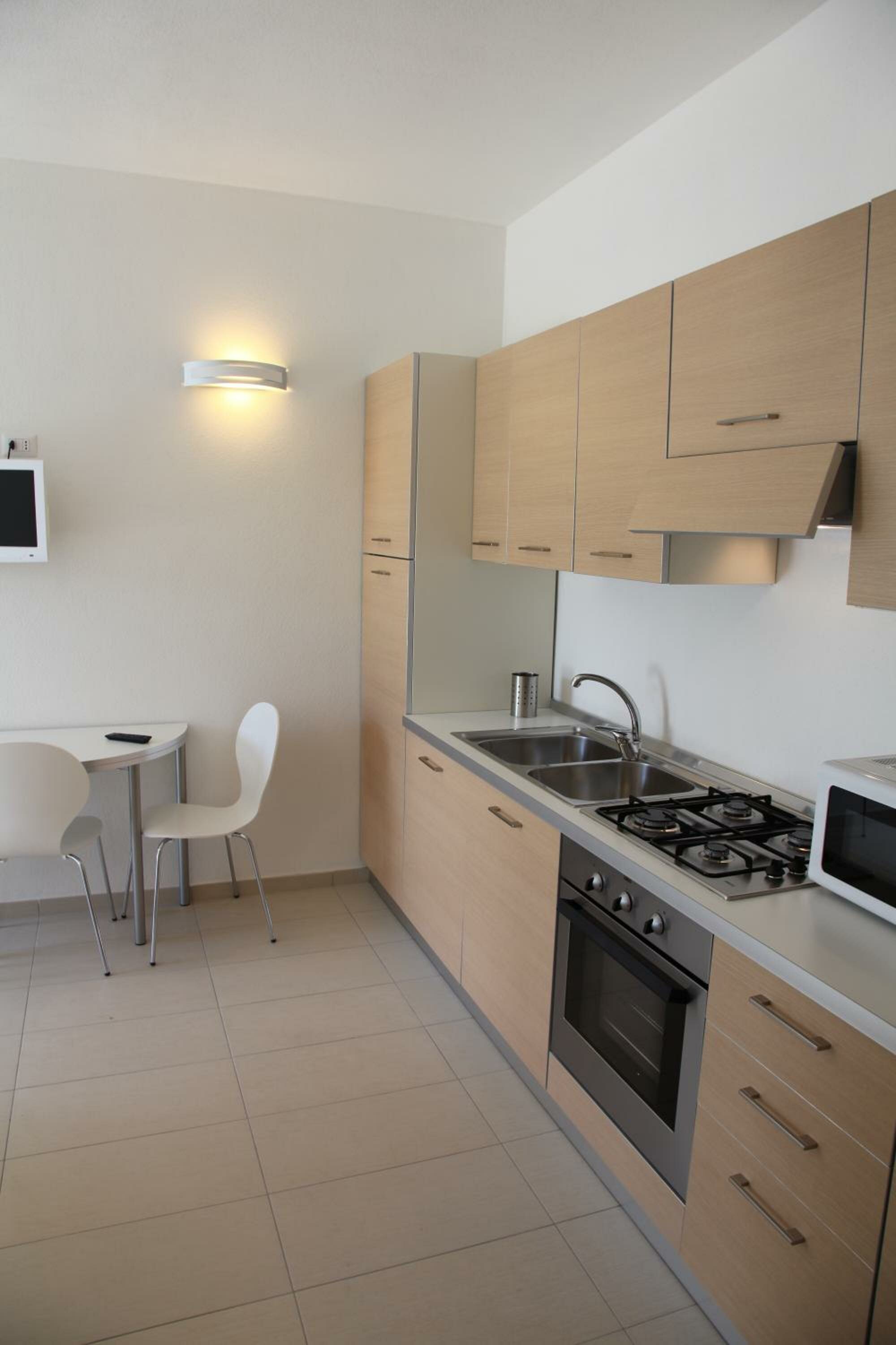 One-Bedroom Apartment (3 Adults)