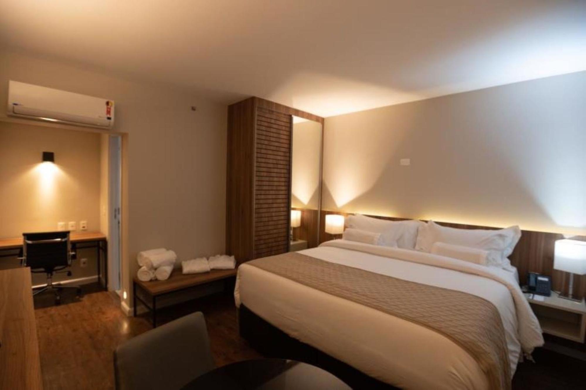 Double Executive Suite with King Bed