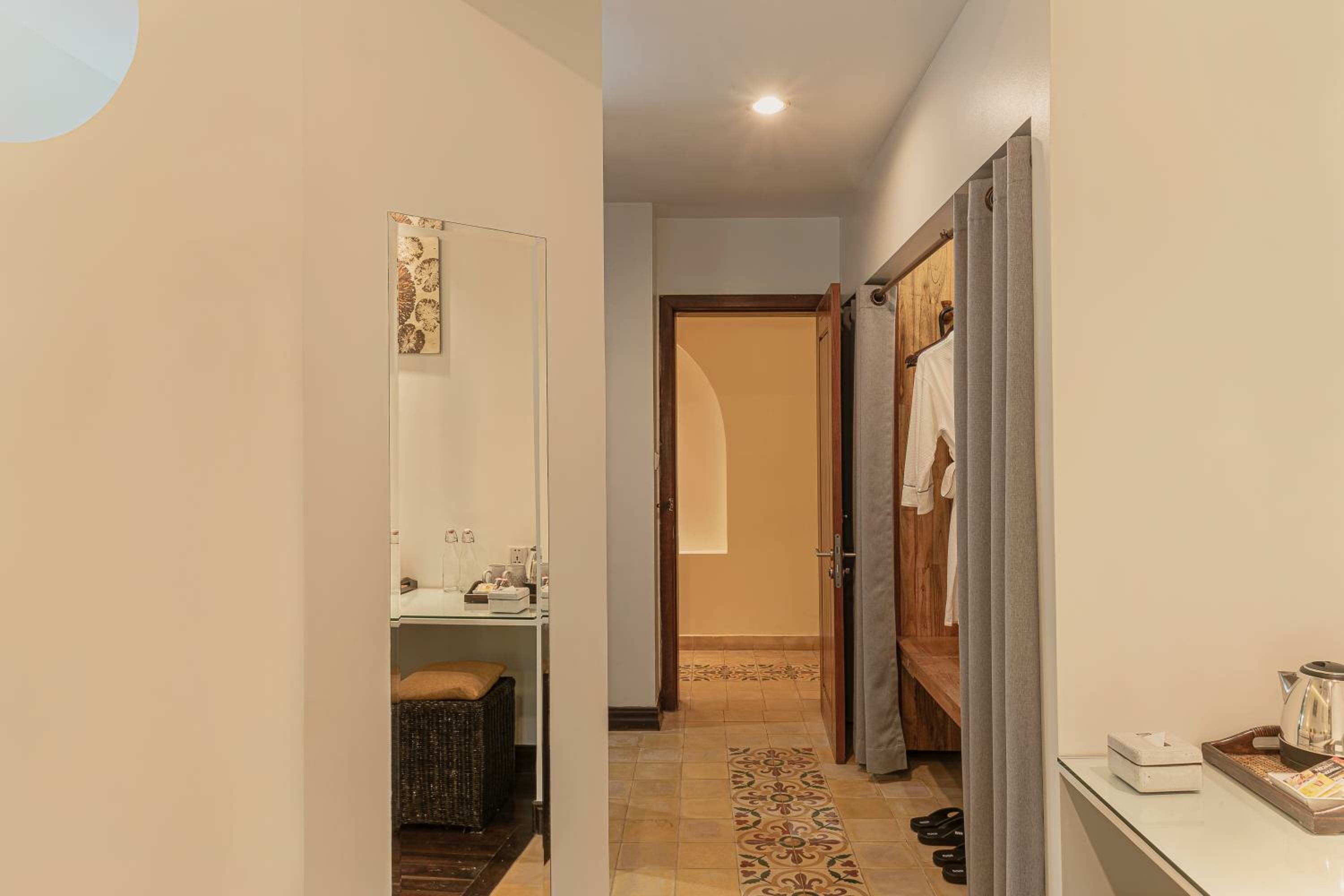 Deluxe Double Room with Balcony