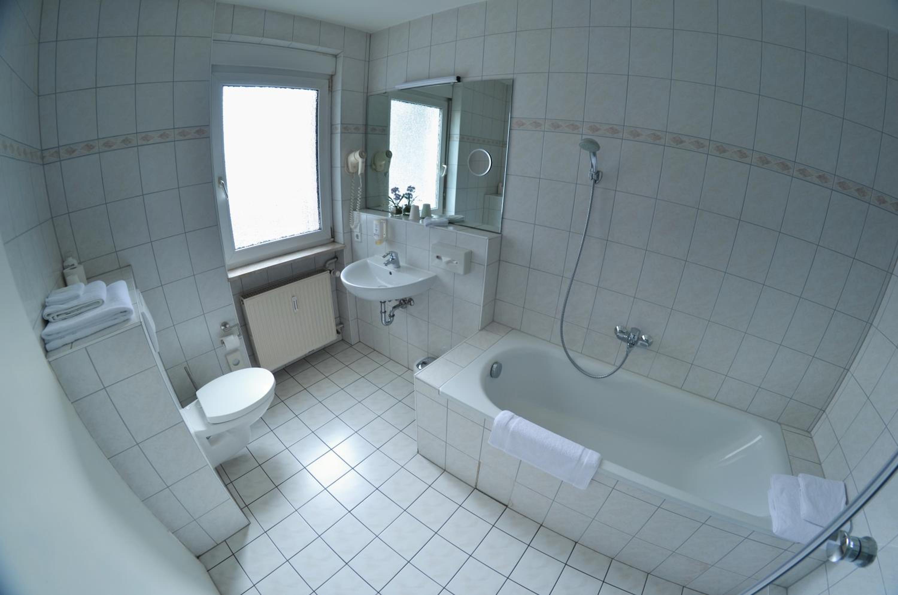 Large Double Room