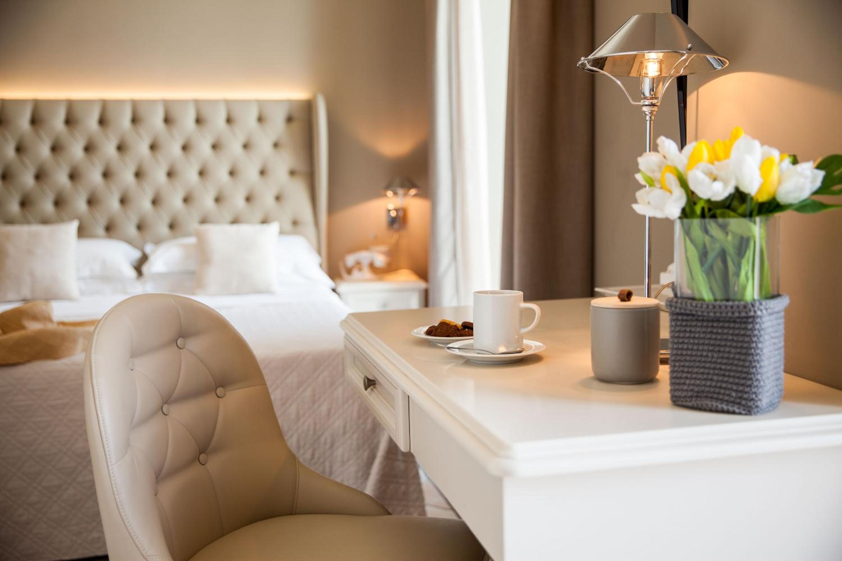 Double Room with Balcony and Sea View