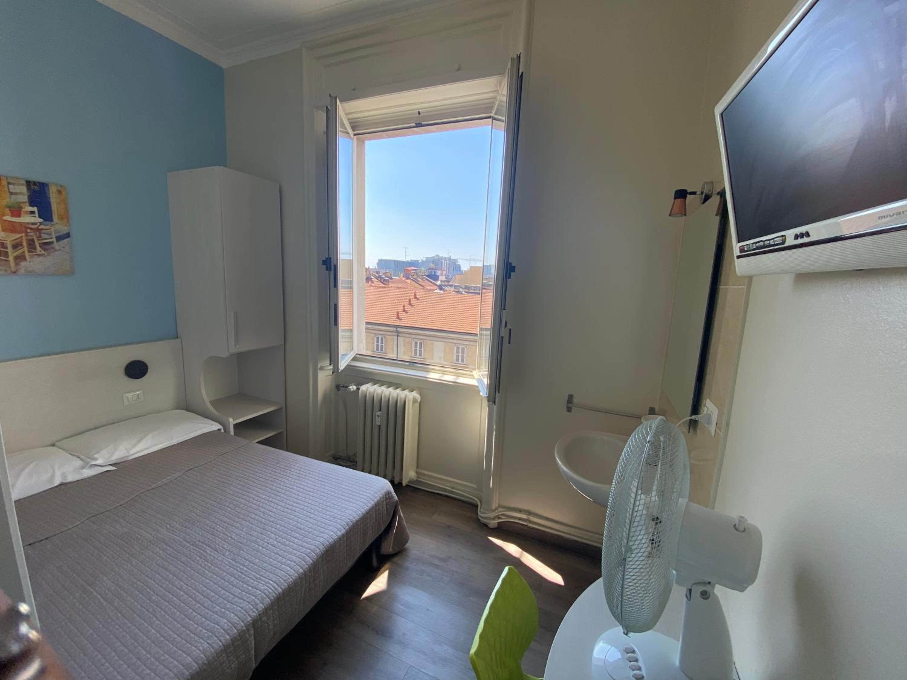 Double Room with Shared Bathroom