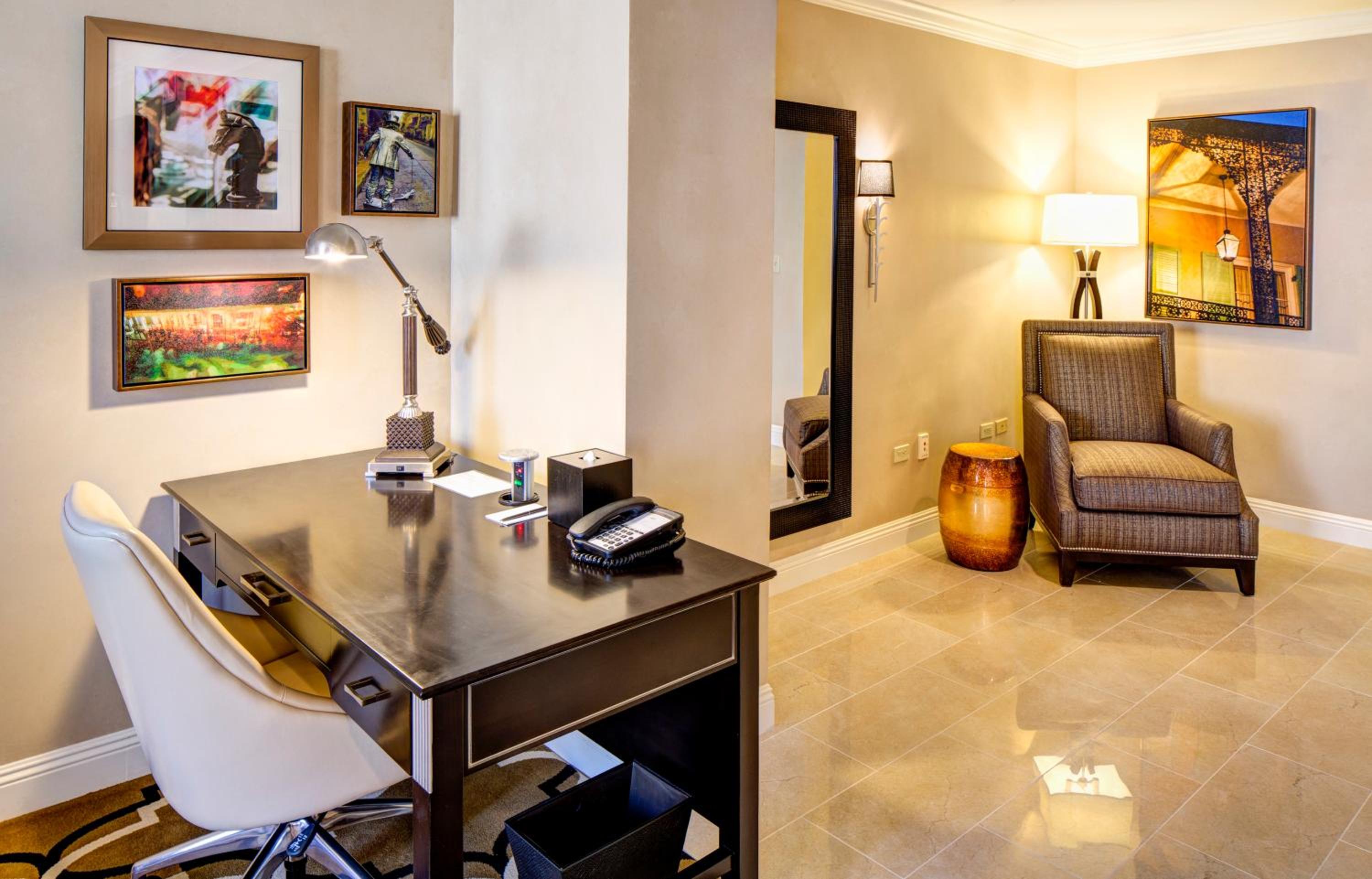Premium King Room