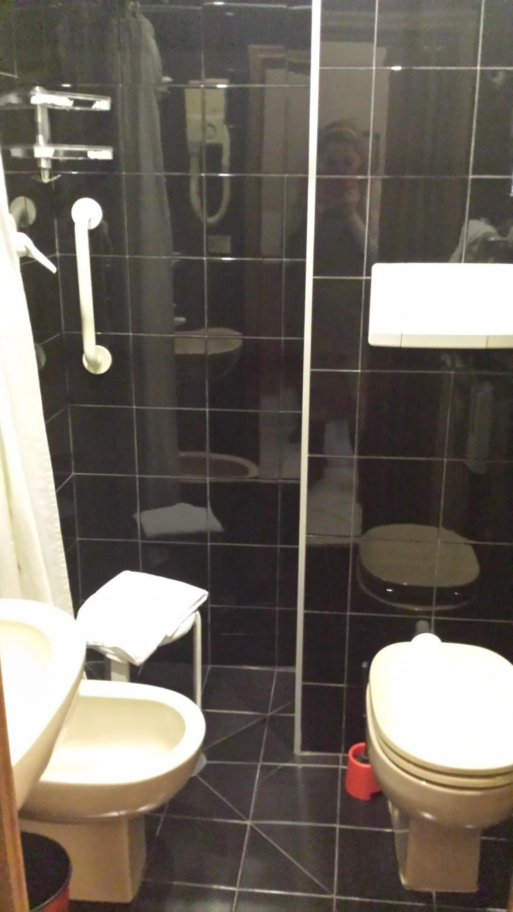 Single Room with Private Bathroom