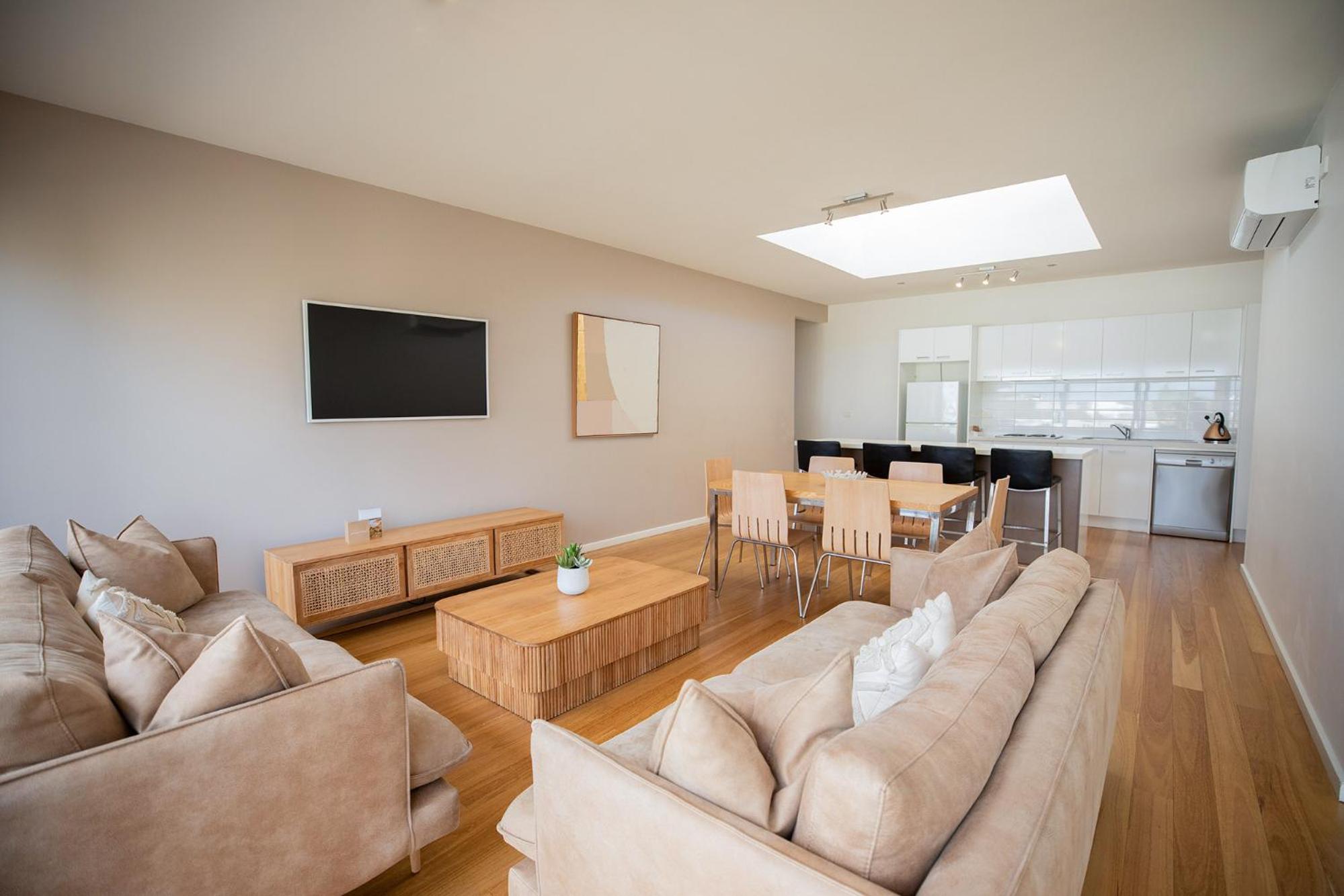 Two-Bedroom Deluxe Apartment