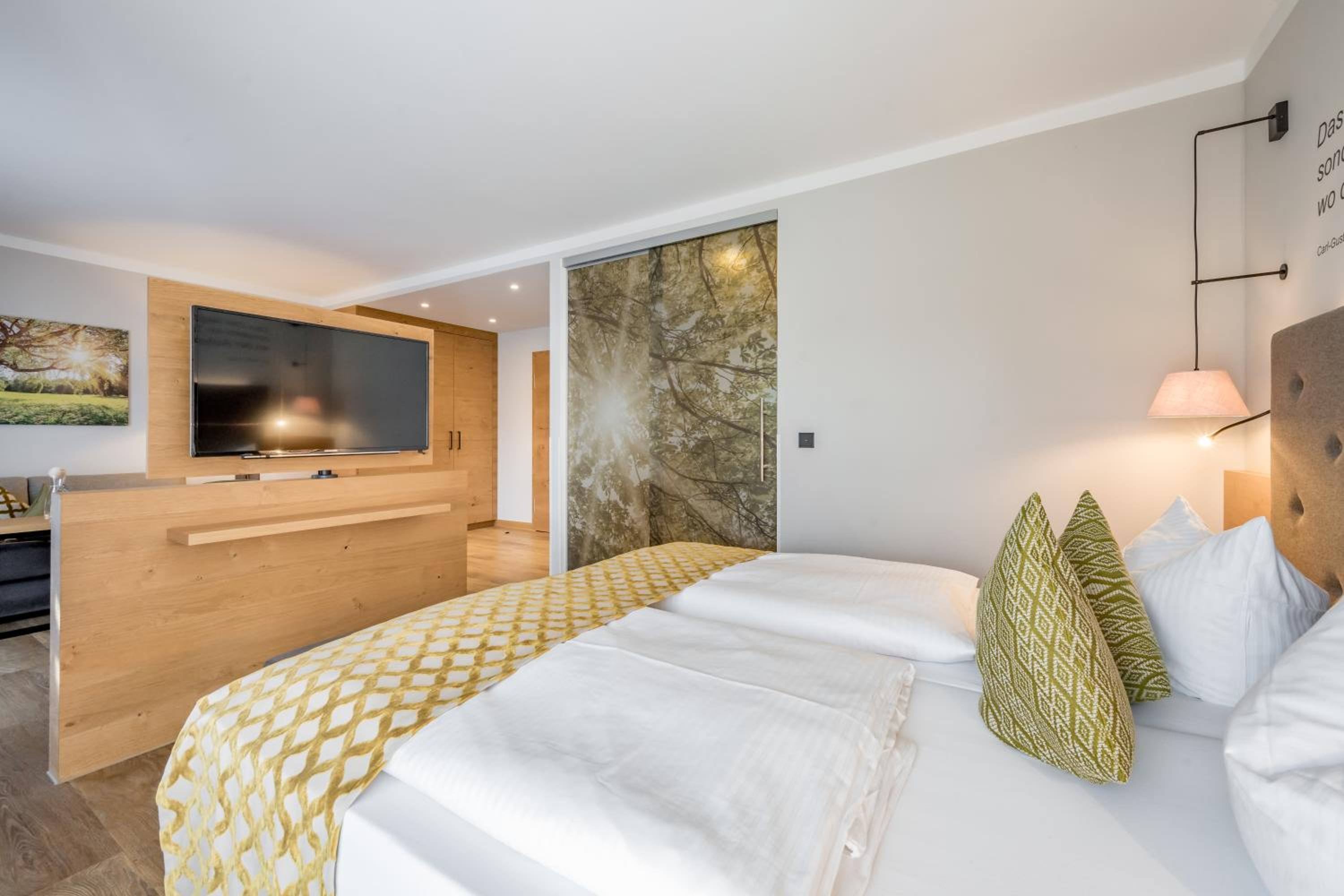 Junior Suite with Mountain View