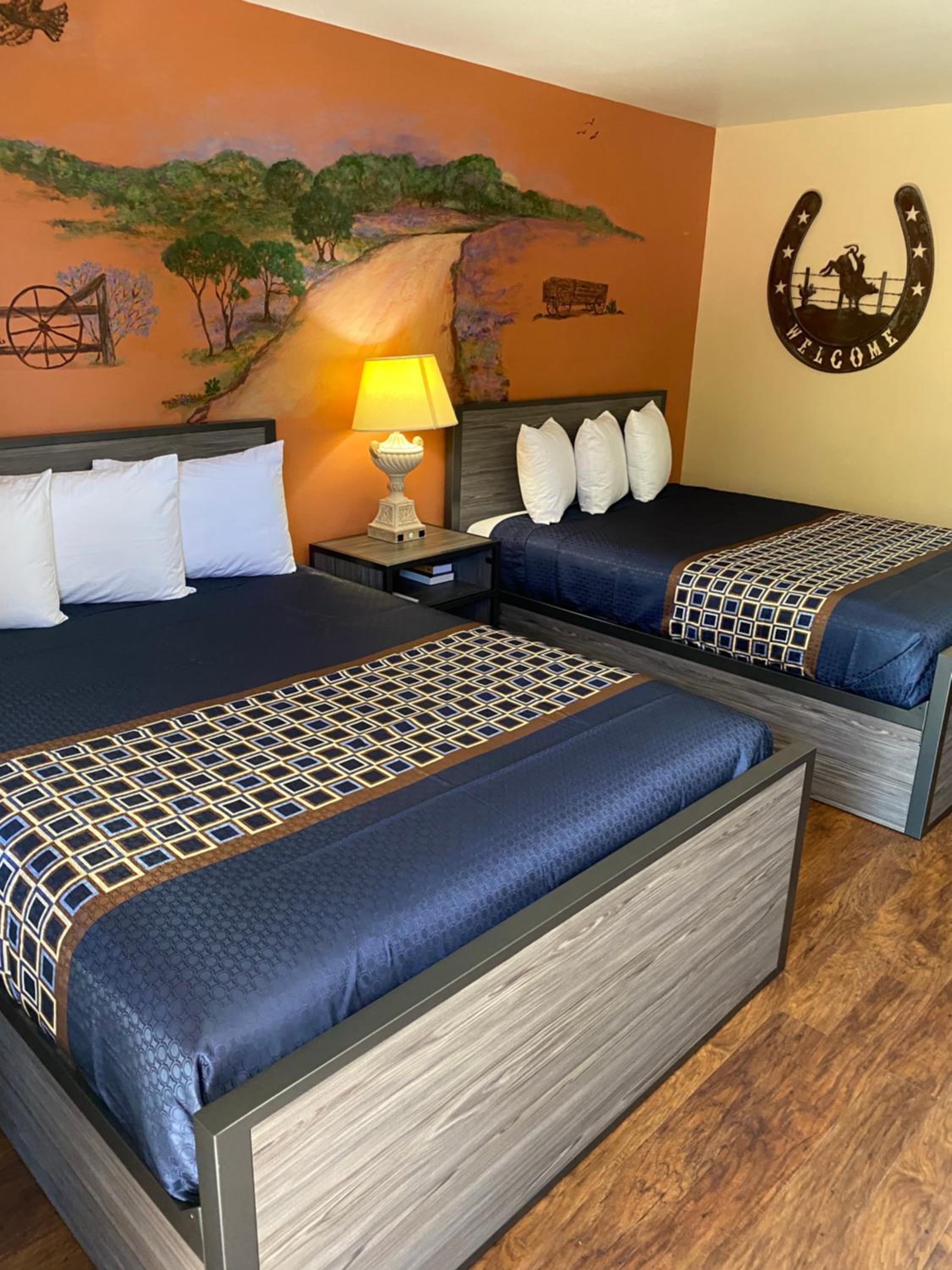 Queen Room with Two Queen Beds - Non-Smoking