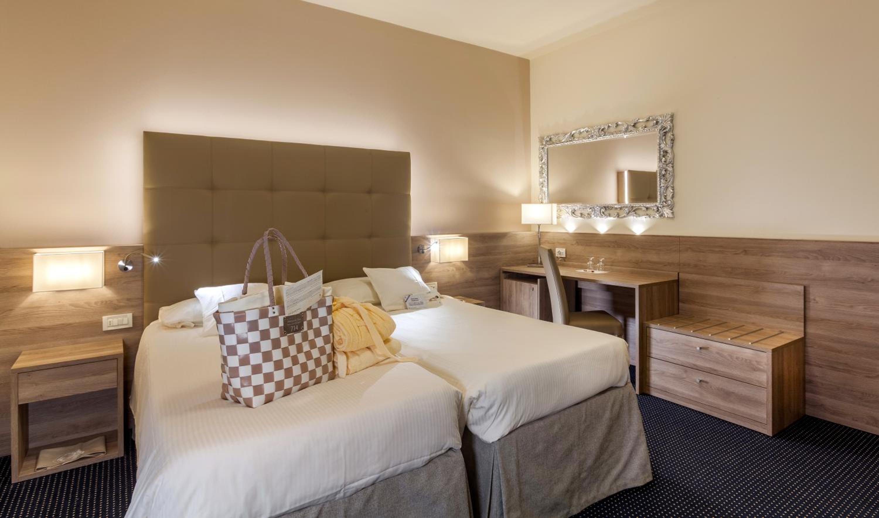 Comfort Double or Twin Room