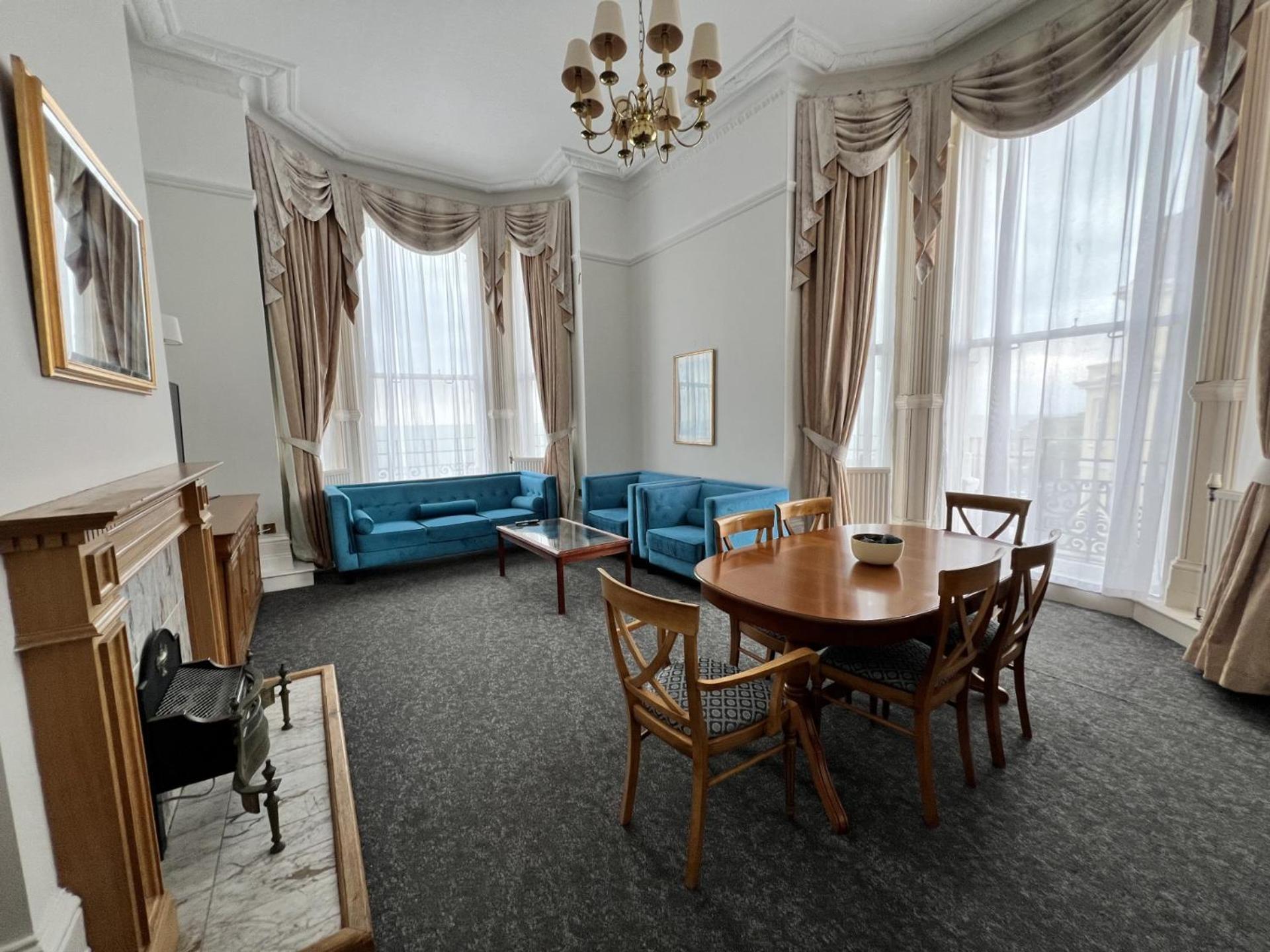 One-Bedroom Suite