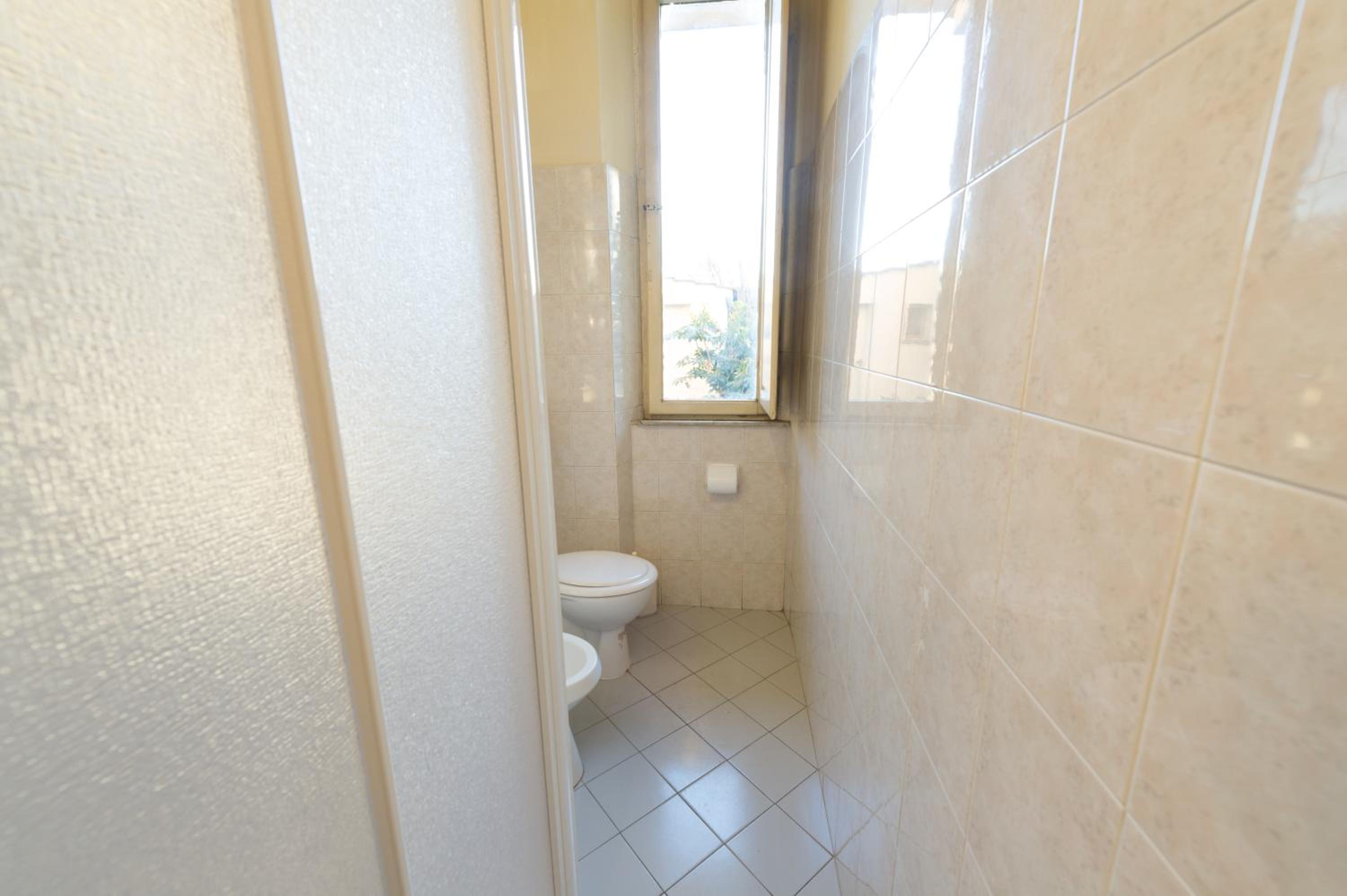 Double or Twin Room with Shared Bathroom