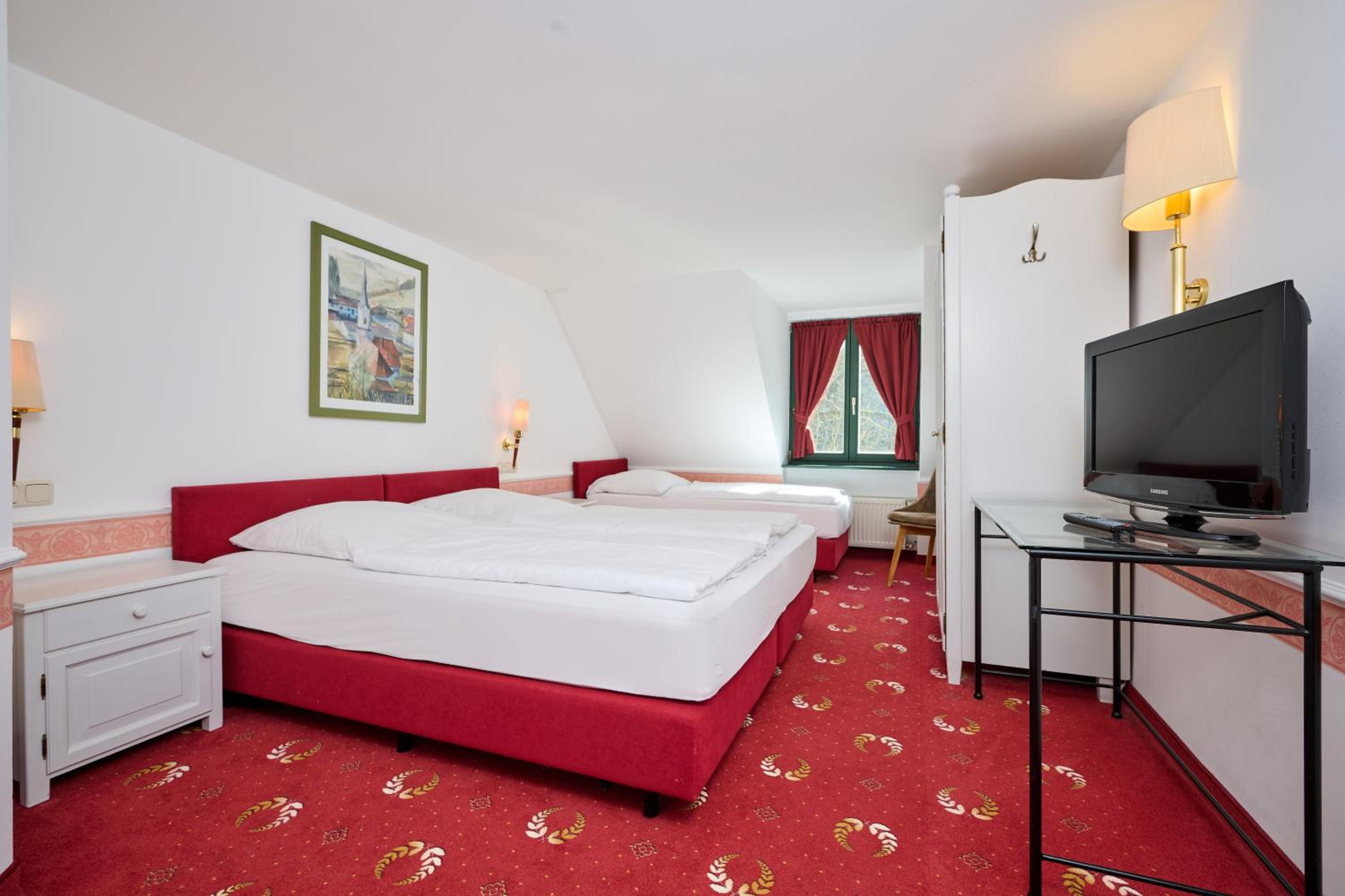 Triple Room with Private Bathroom