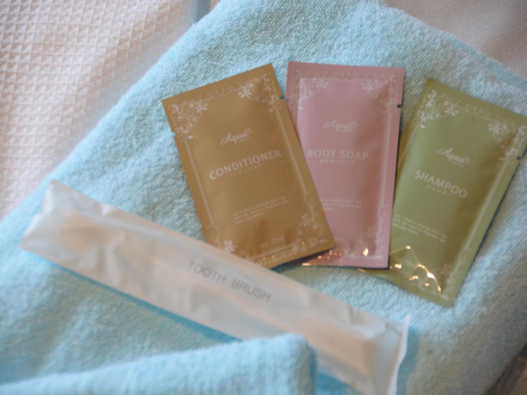 Twin Room with Private Bathroom - Smoking