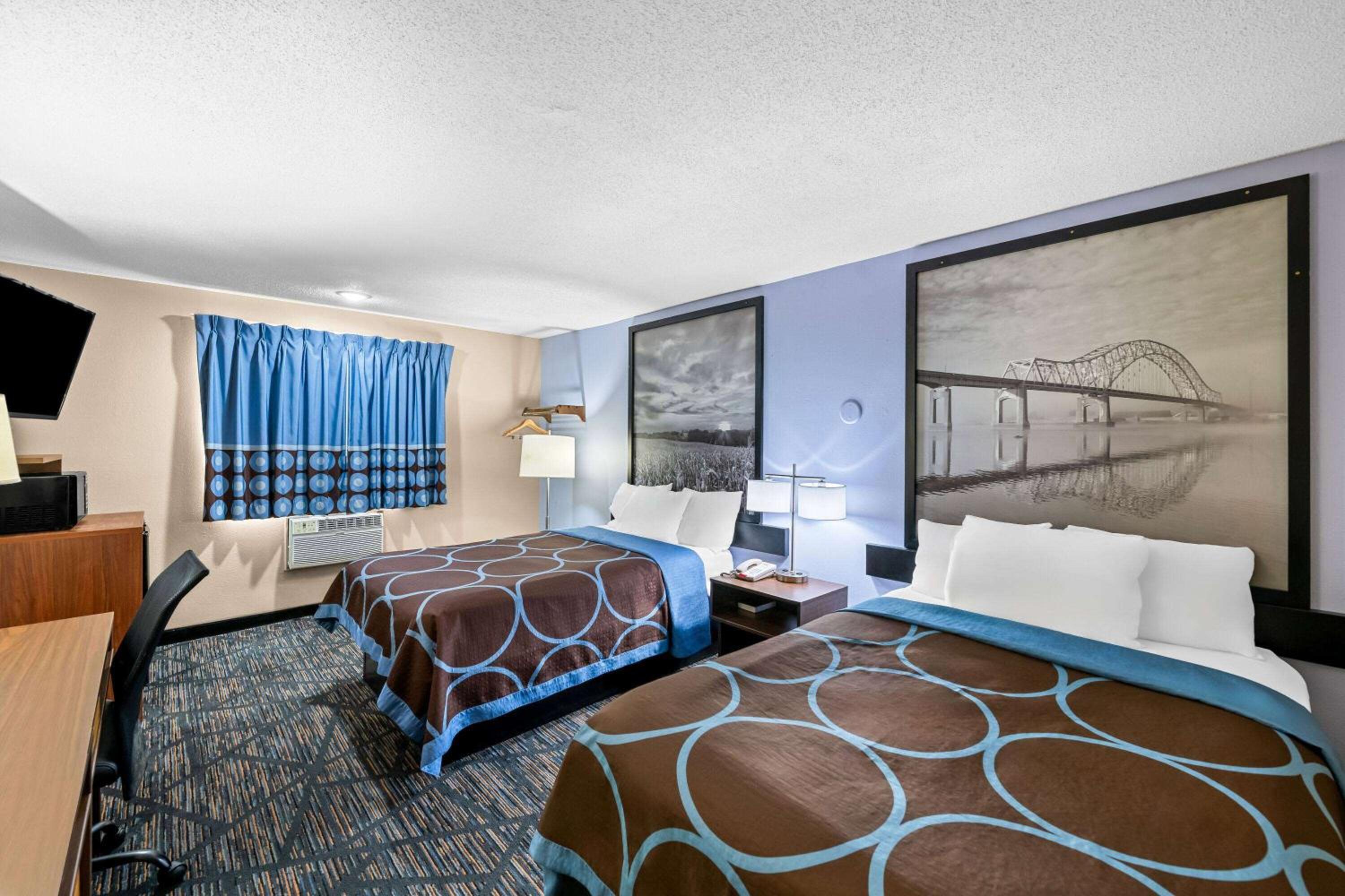 Deluxe Double Room with Two Double Beds - Non-Smoking