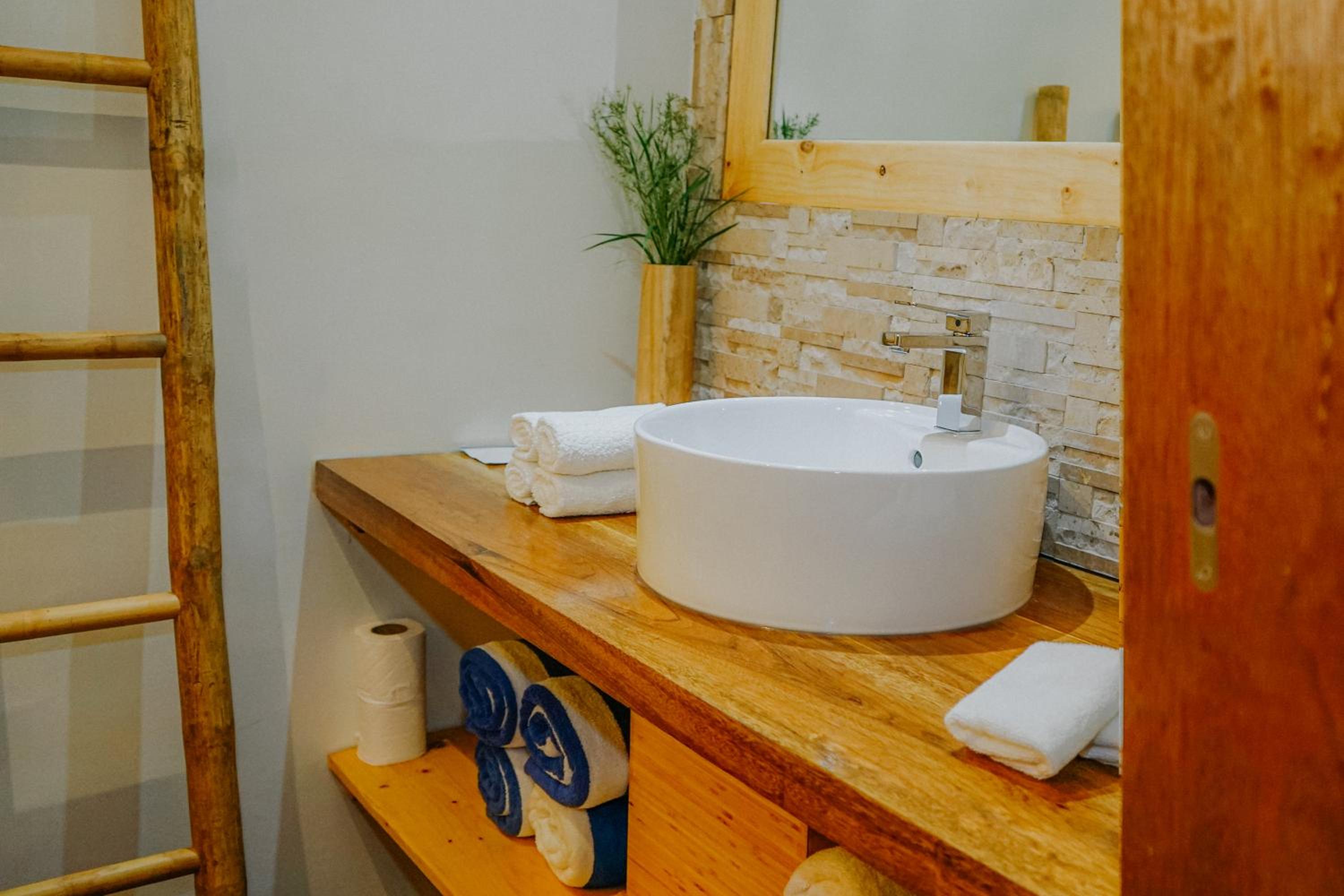 Family Room with Garden View