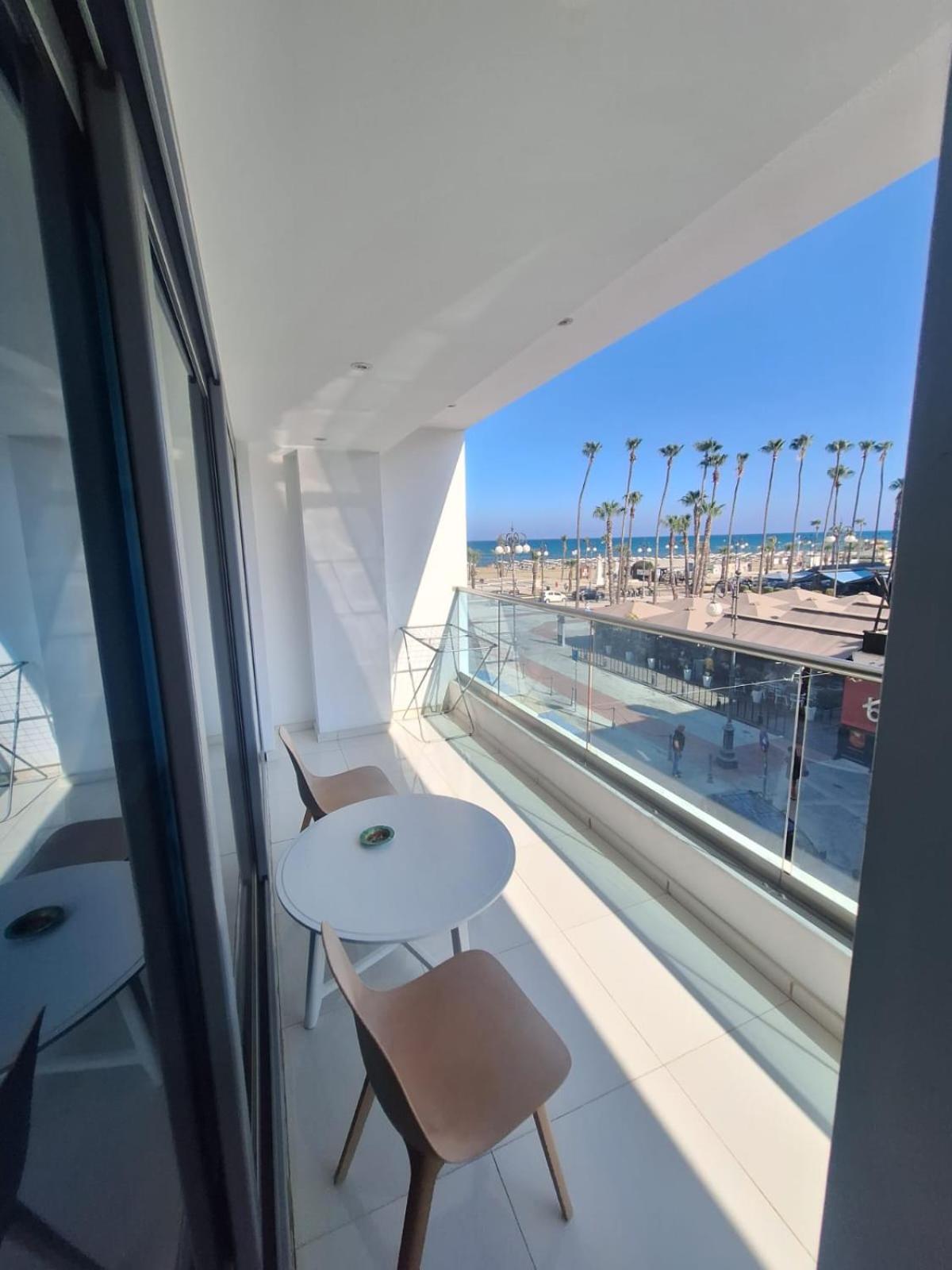 Apartment with Partial Sea View