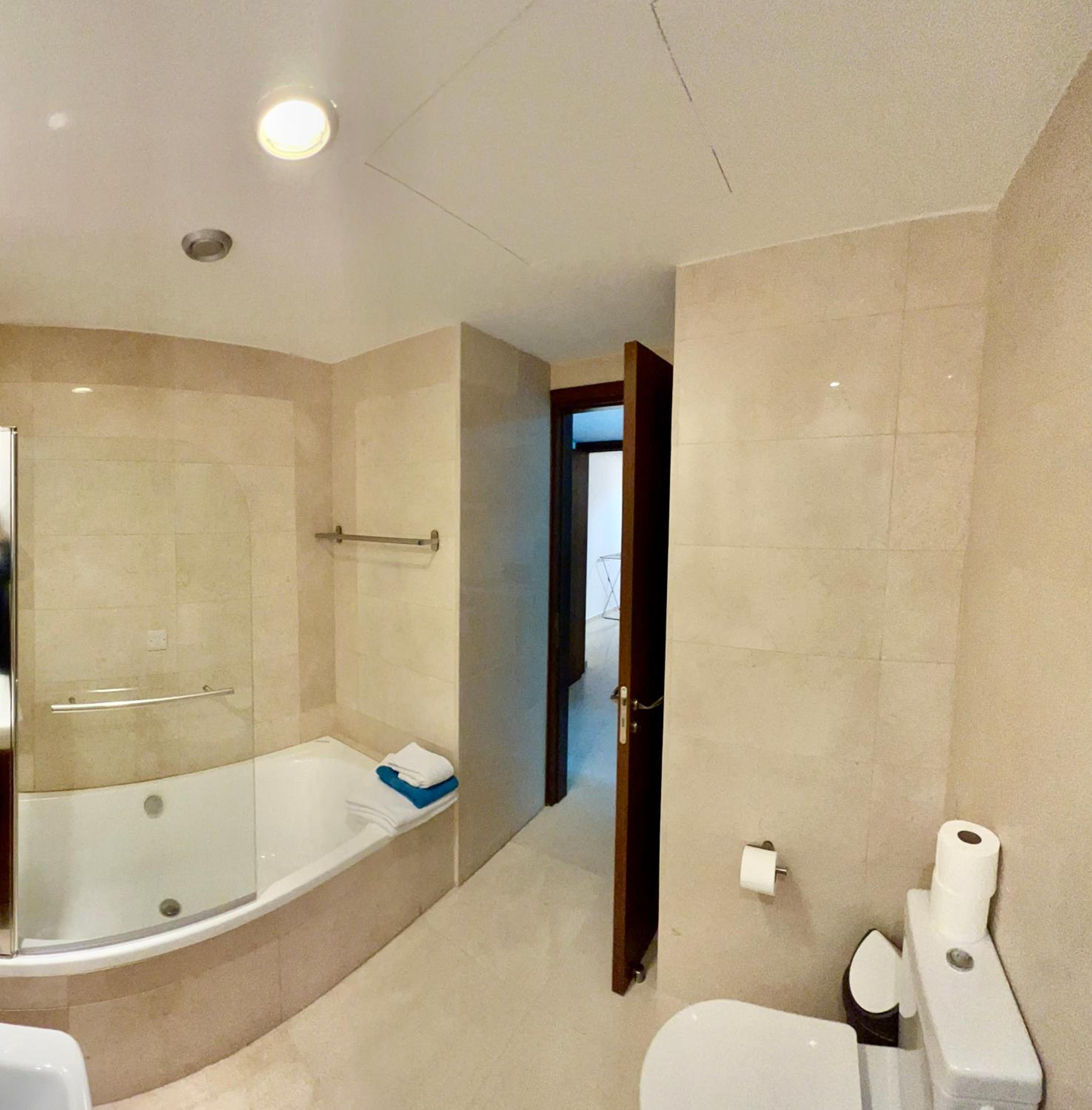 Studio with Partial Sea View