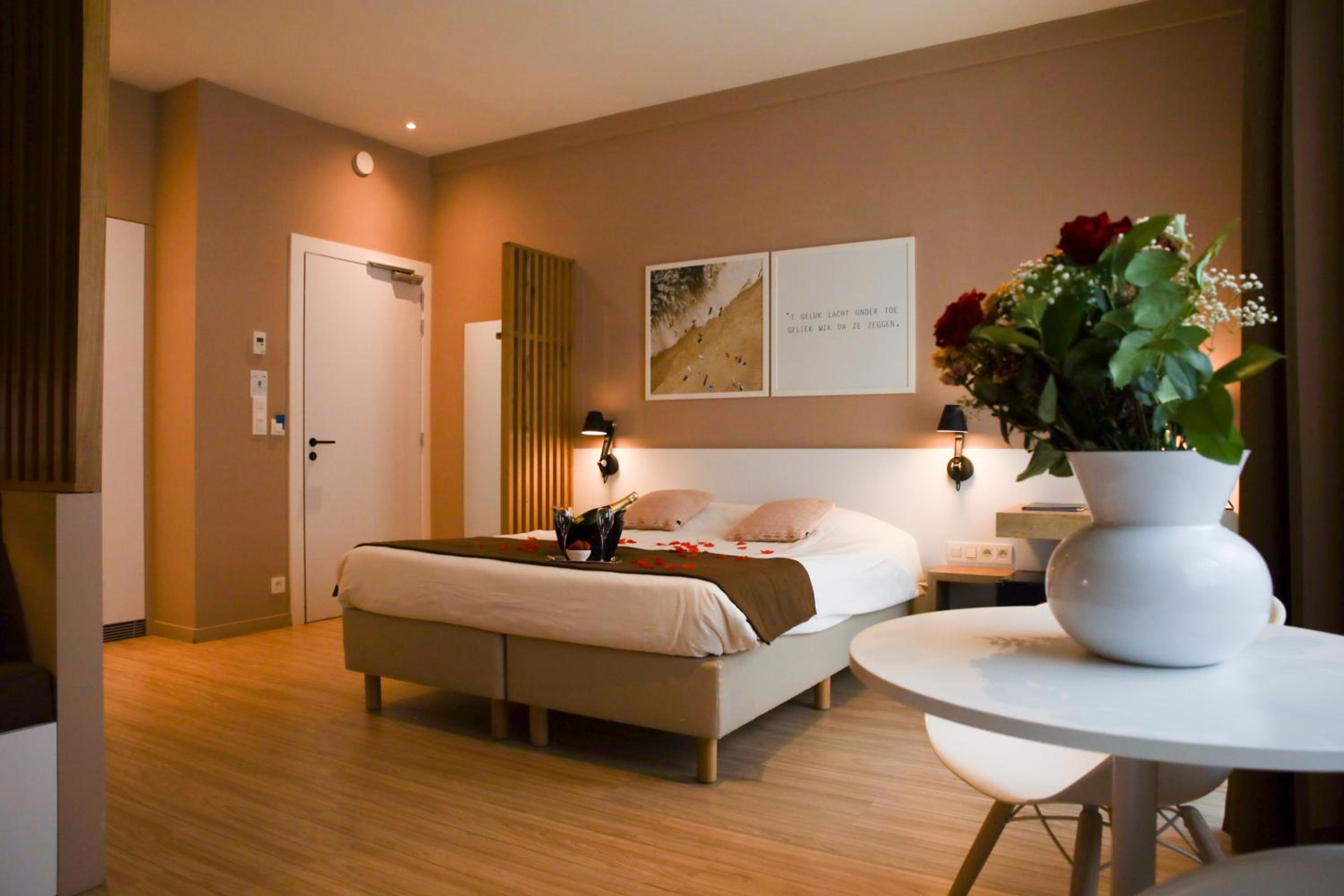 Junior Suite with Shower