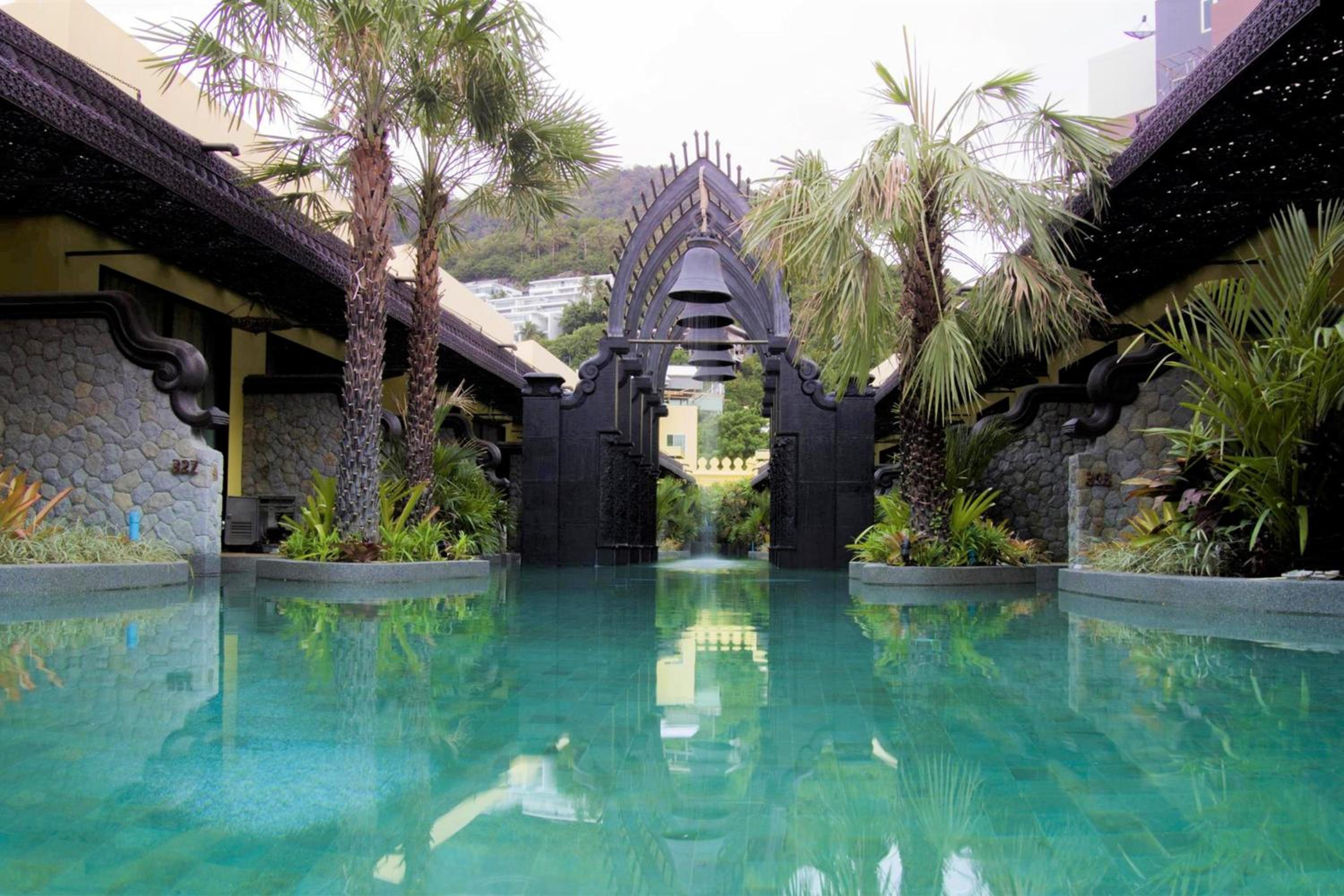 Double or Twin Room with Swimming Pool Access